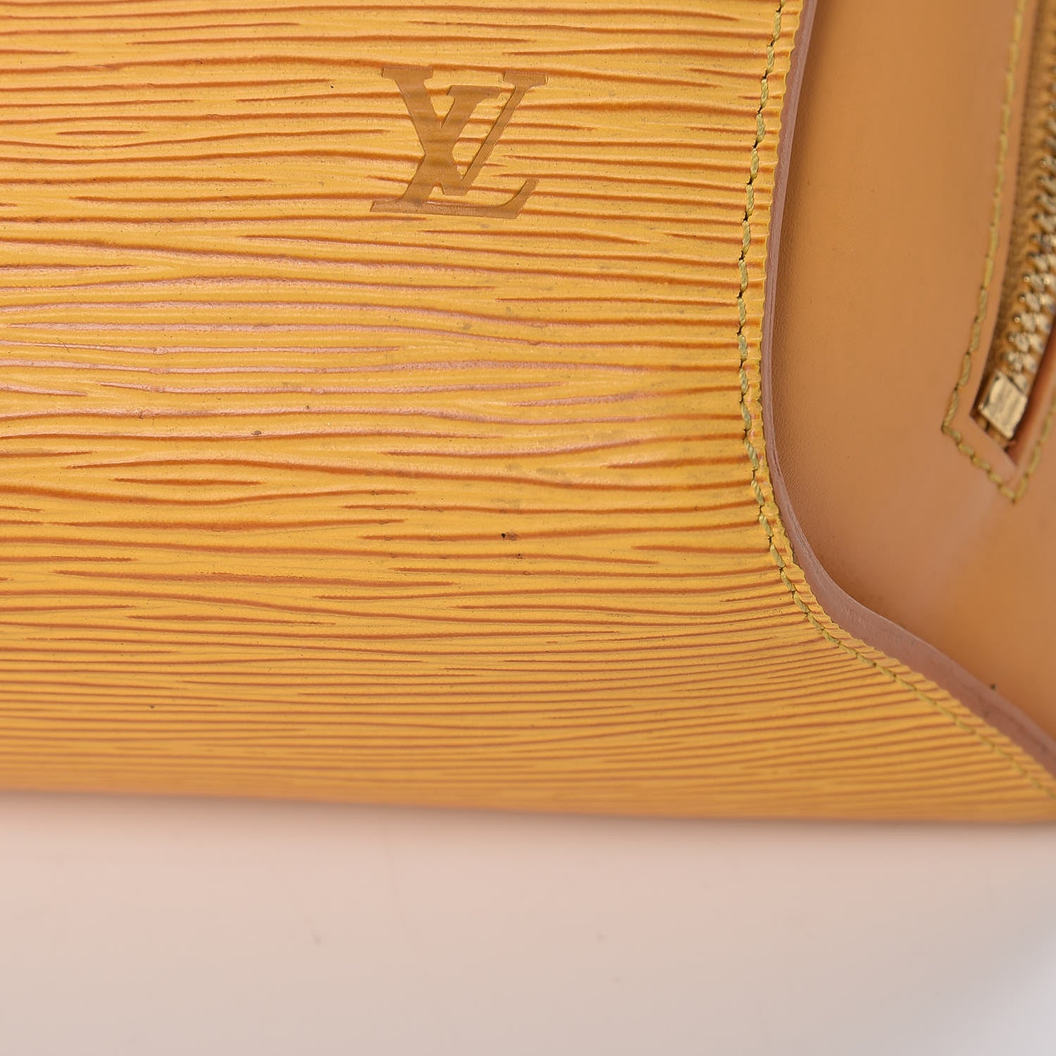 Louis Vuitton Epi Mabillon Backpack Tassil 7 of 14