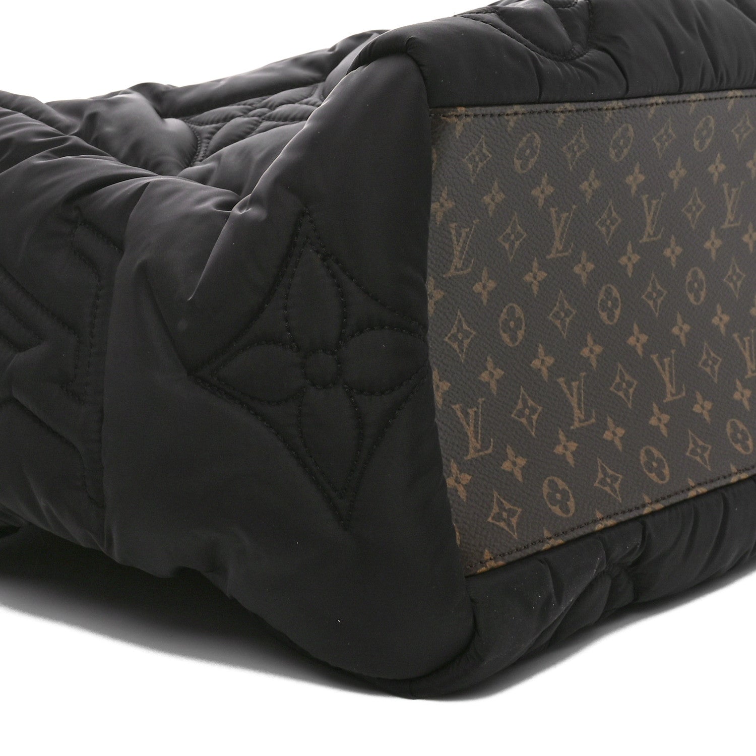 Louis Vuitton Econyl Monogram Pillow Giant Onthego GM Black 8 of 9