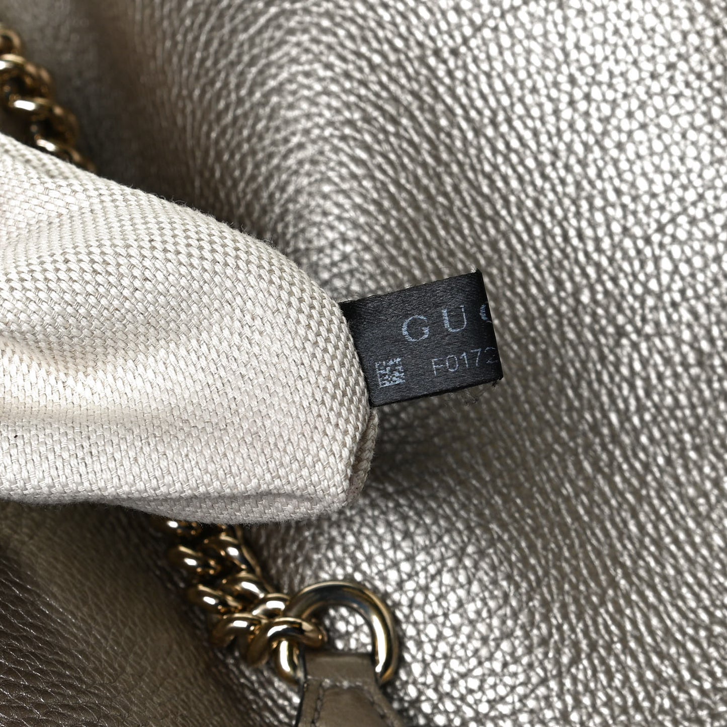 Metallic Pebbled Calfskin Medium Soho Chain Shoulder Bag Golden Beige