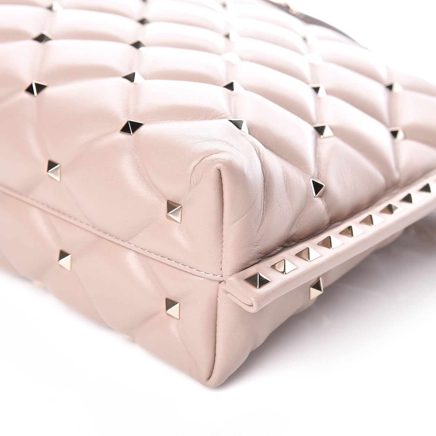 Nappa Candystud Shoulder Bag Poudre