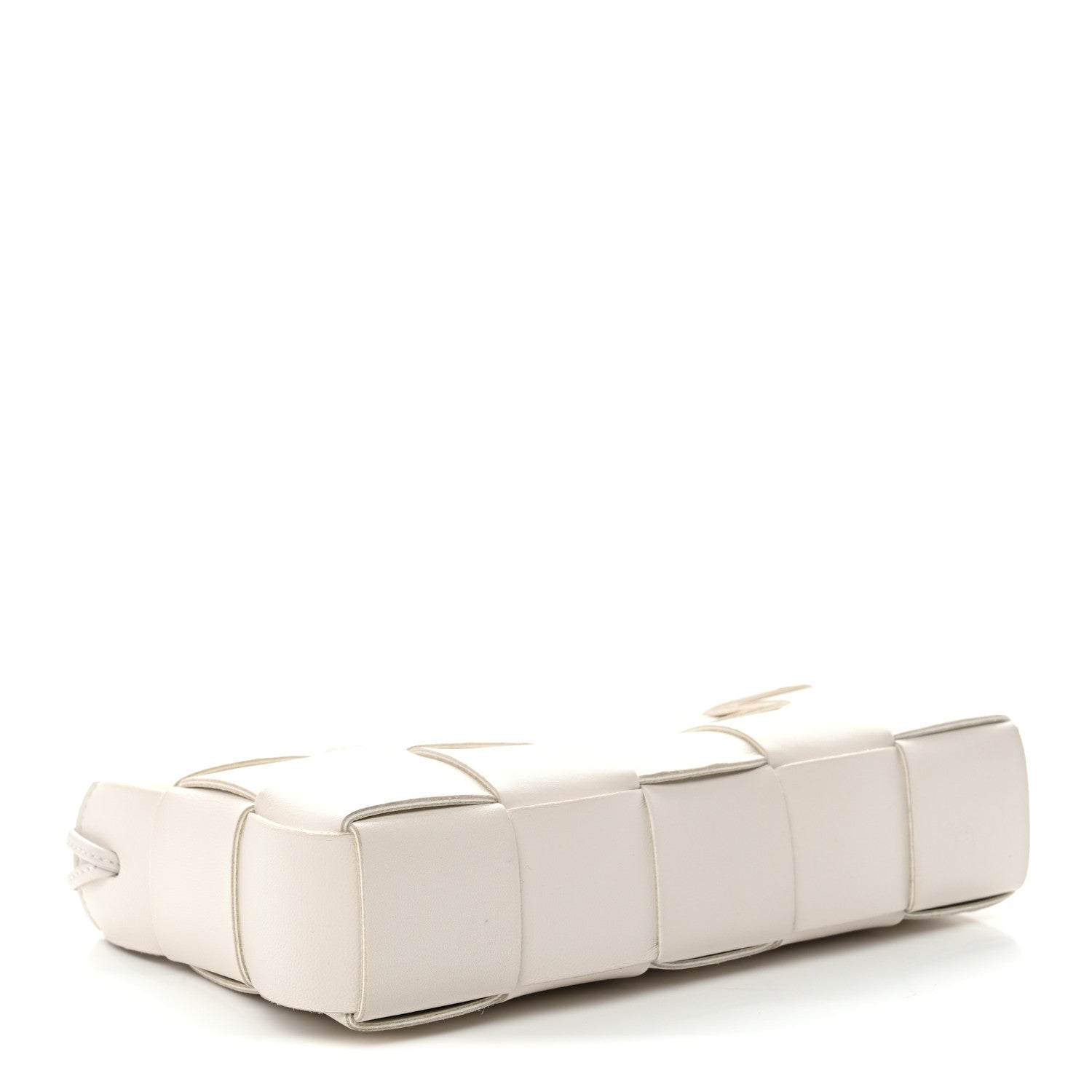 Bottega Veneta Calfskin Maxi Intrecciato Cassette Pouch On Strap Chalk 4 of 11
