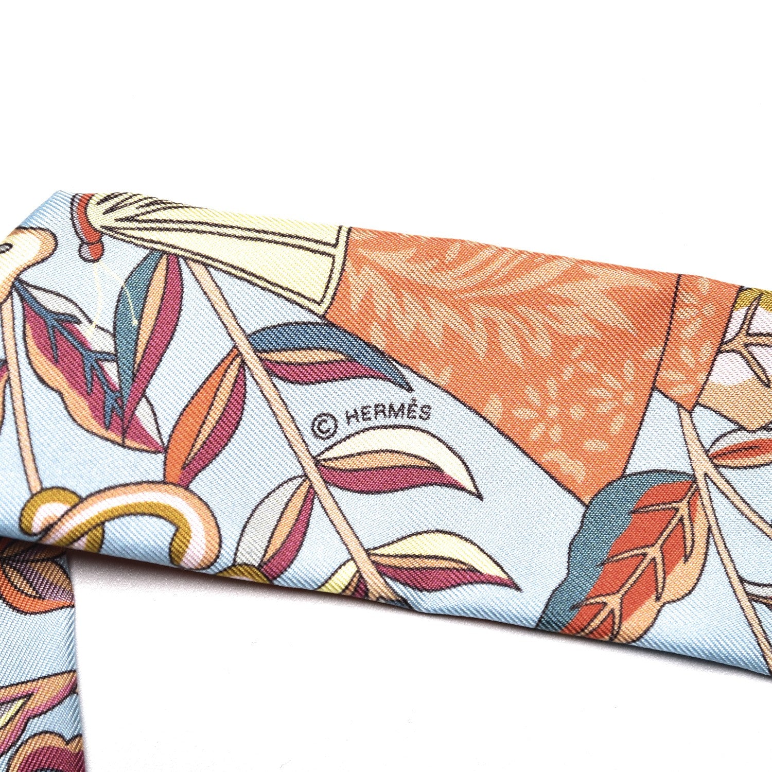 Hermes Silk Fleurs et Papillons de Tissus Twilly Bleu Ciel Coral Jaune 3 of 5