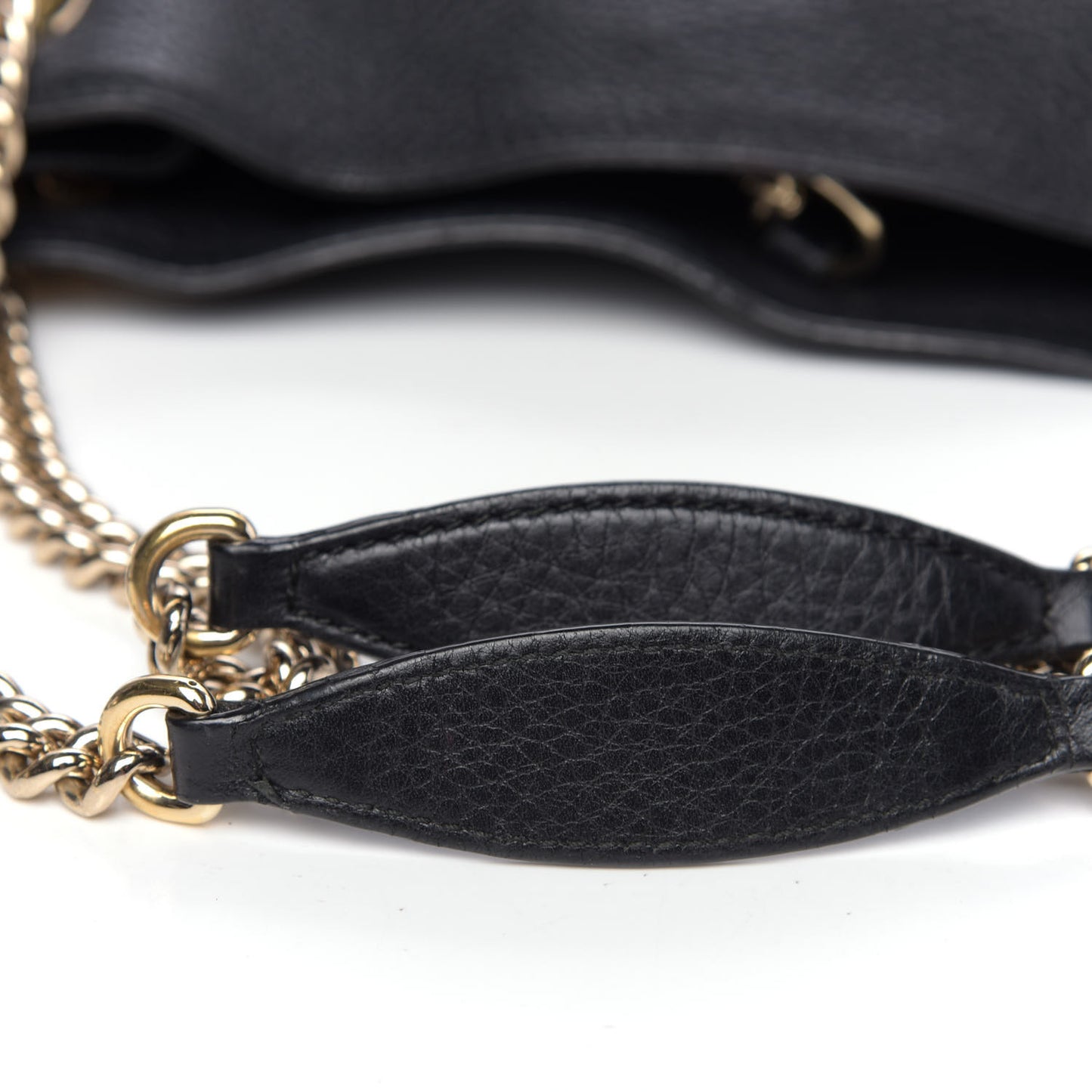 Pebbled Calfskin Medium Soho Chain Shoulder Bag Black