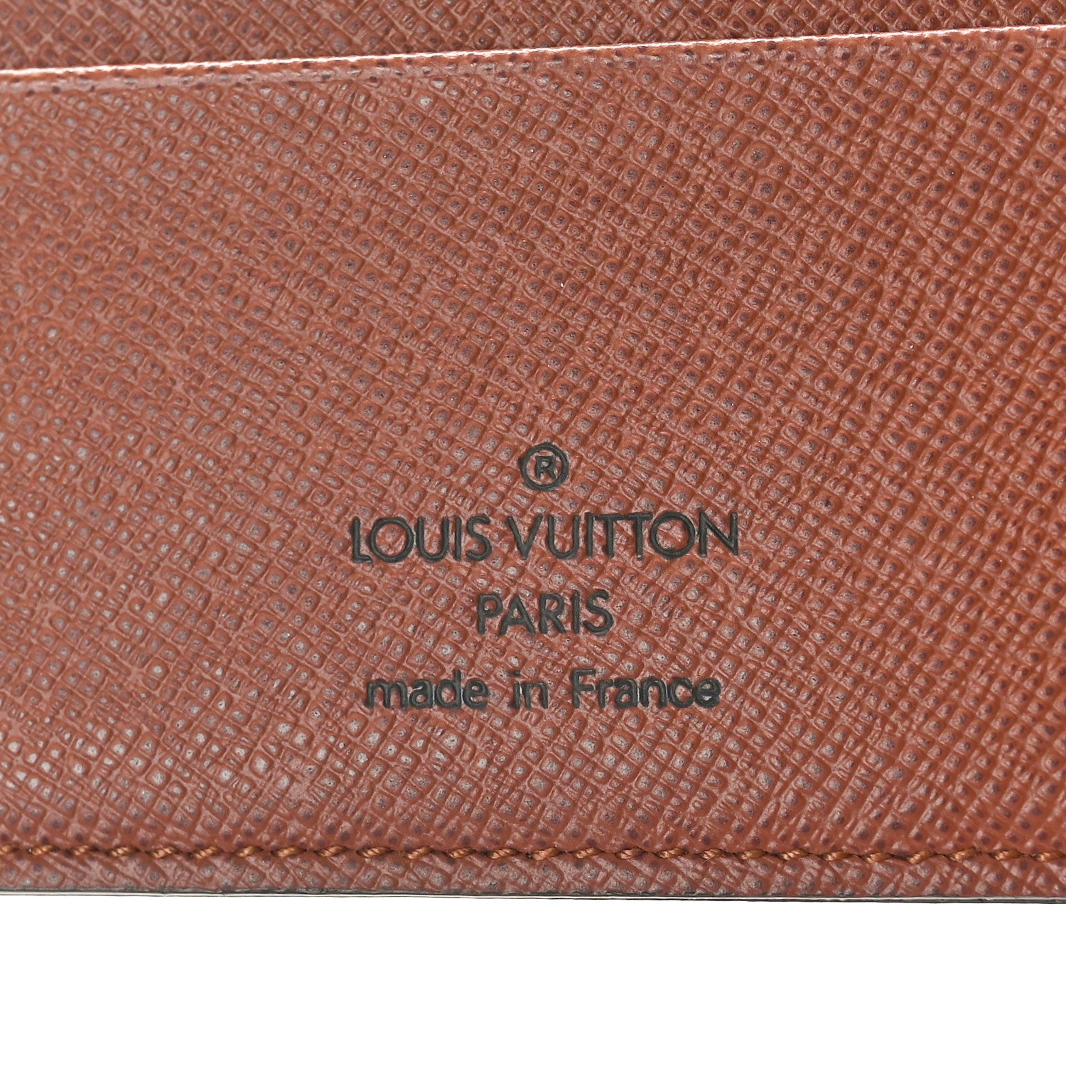 Louis Vuitton Monogram Passport Cover 6 of 7