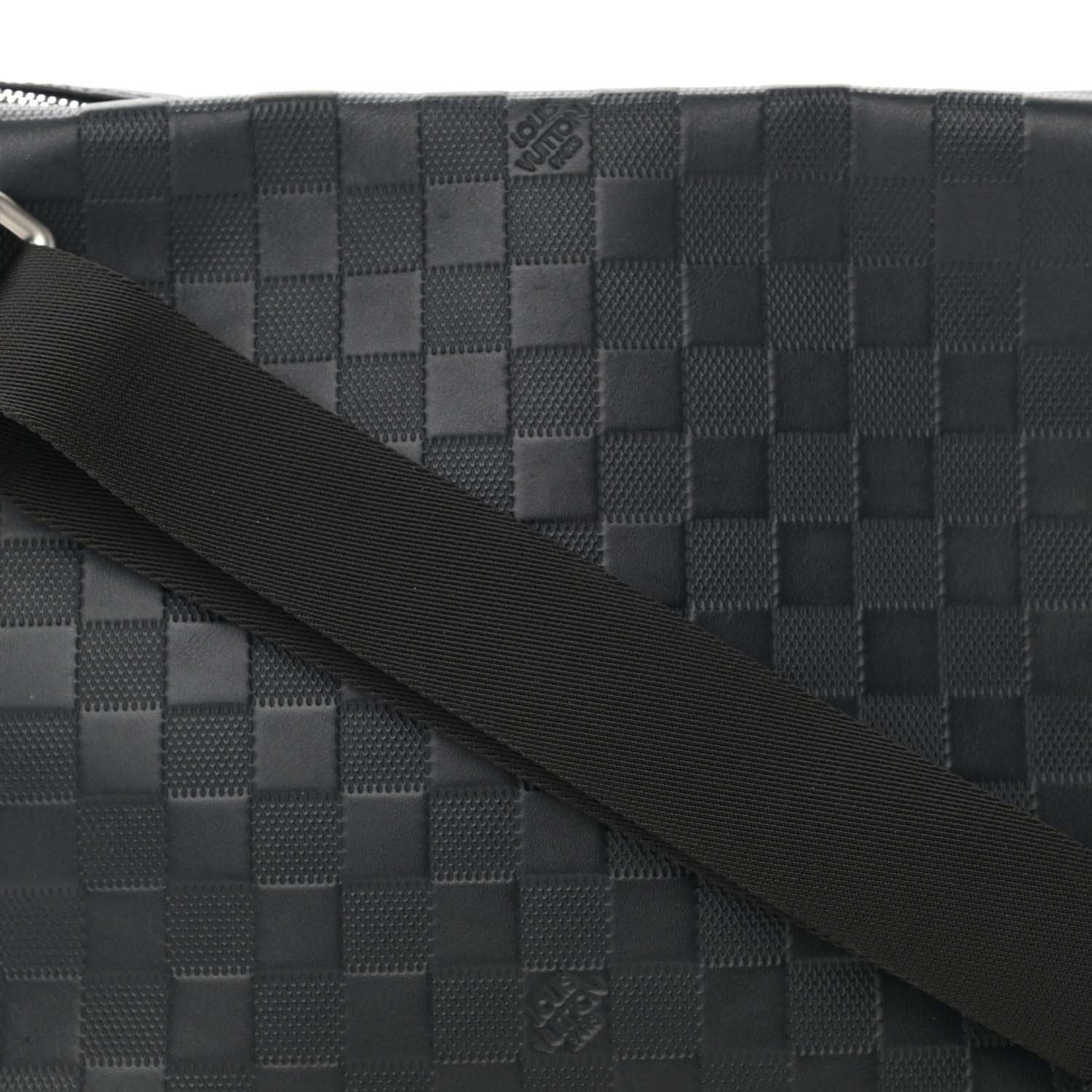 Louis Vuitton Damier Infini Messenger PM Onyx 7 of 11