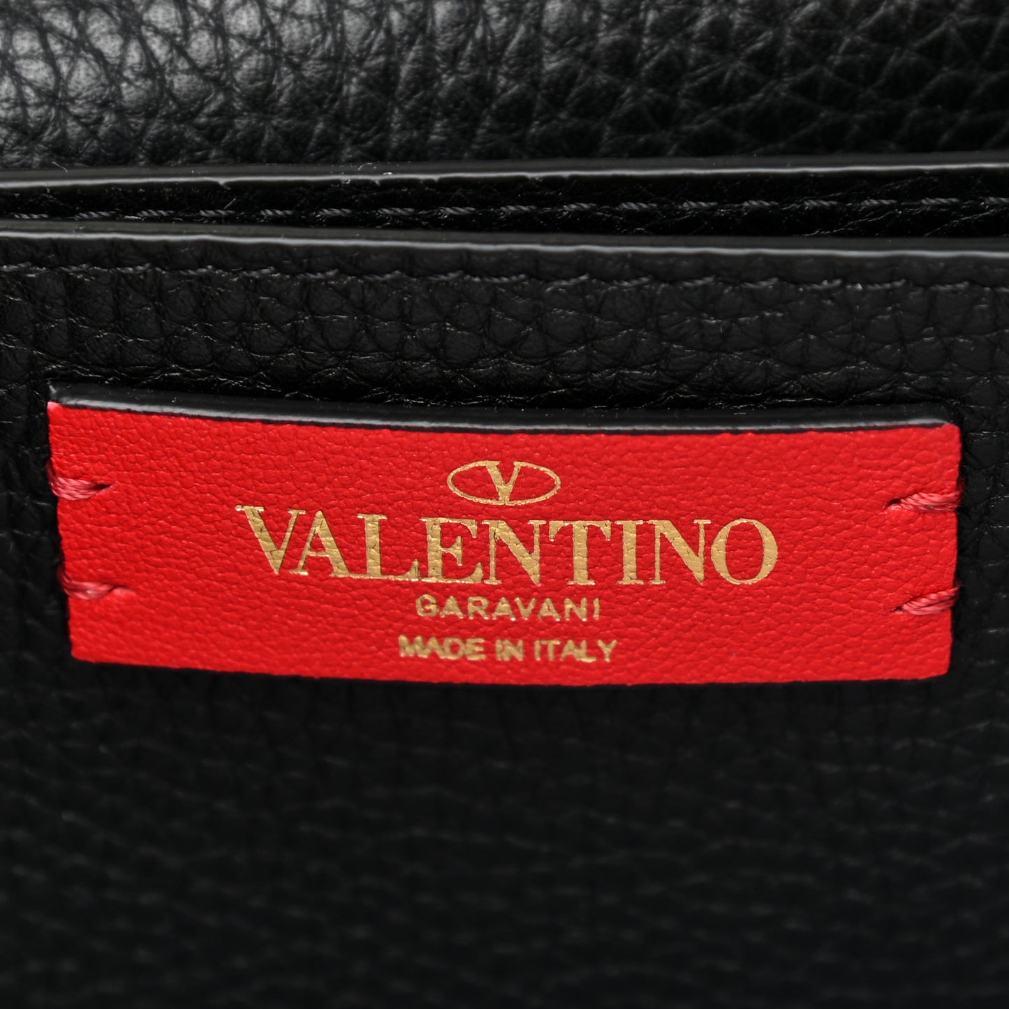 Pebbled Calfskin Rockstud Flap Wallet On Chain Black