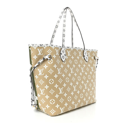 Louis Vuitton Monogram Giant Neverfull MM Kaki 4 of 10