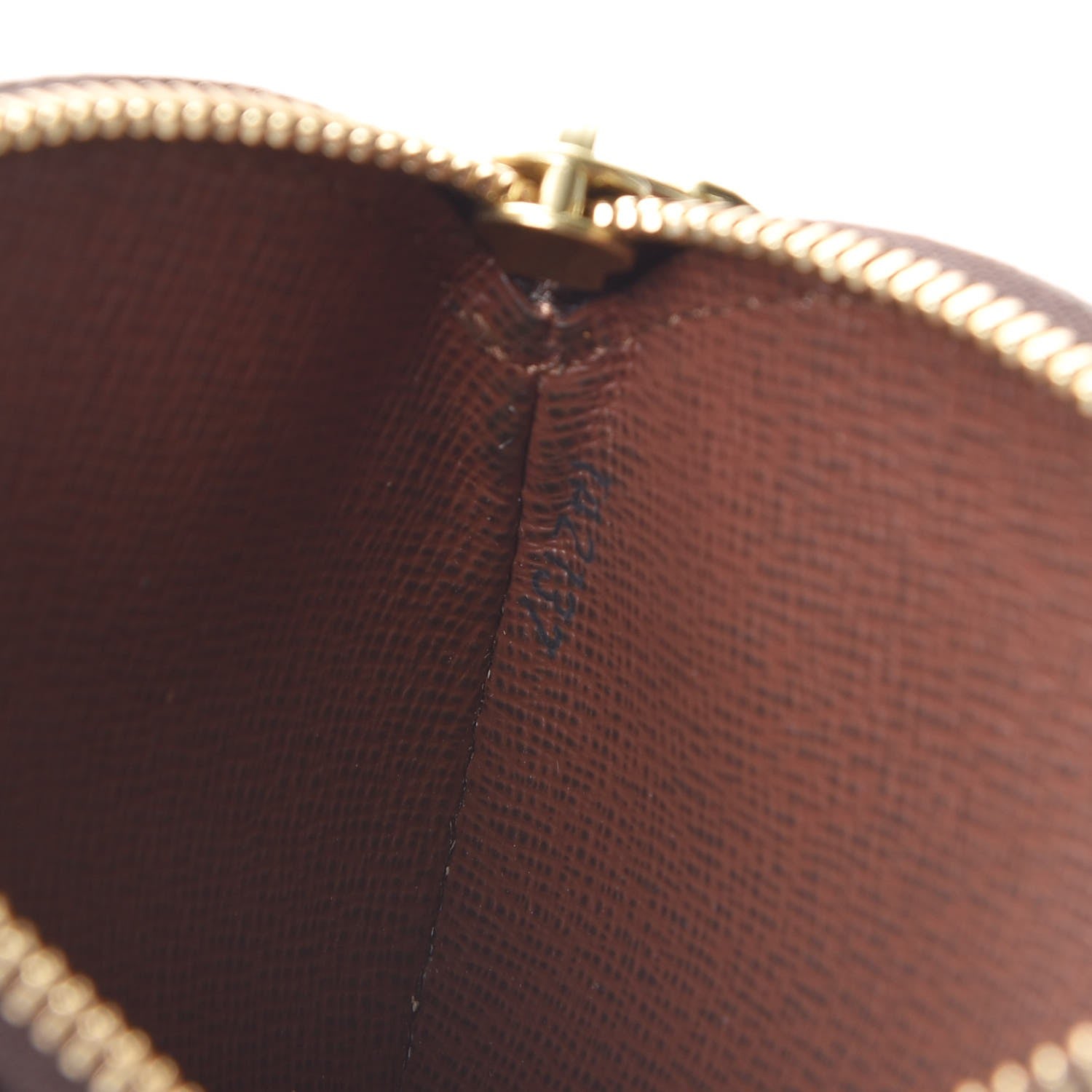 Louis Vuitton Monogram Round Coin Purse 7 of 7
