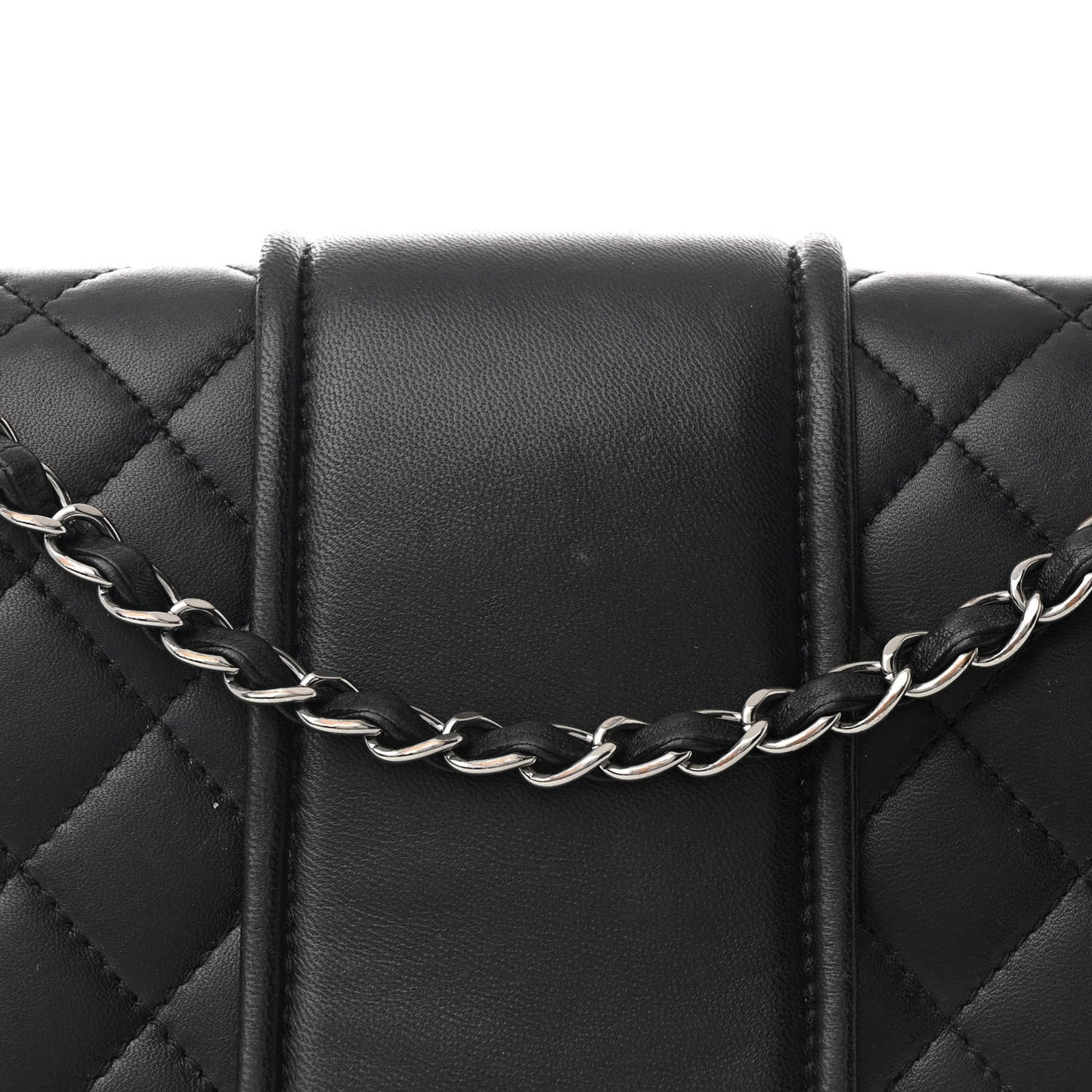 Lambskin Quilted Elementary Chic Flap Black