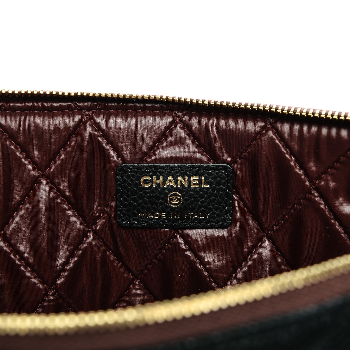 Caviar Quilted Medium Cosmetic Case Black