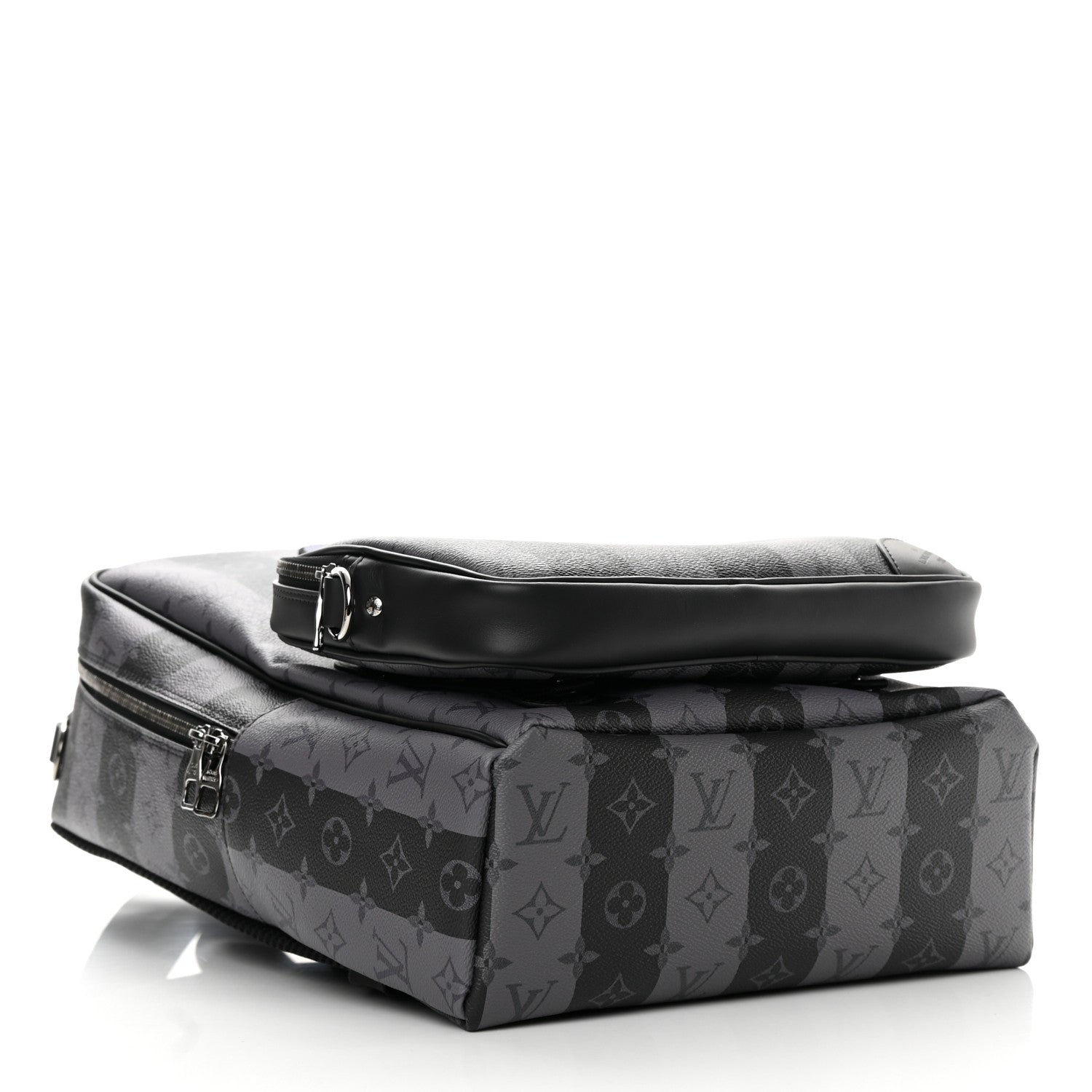 Louis Vuitton X NIGO Monogram Eclipse Stripes LV Heart Modular Utilitary Backpack 5 of 15
