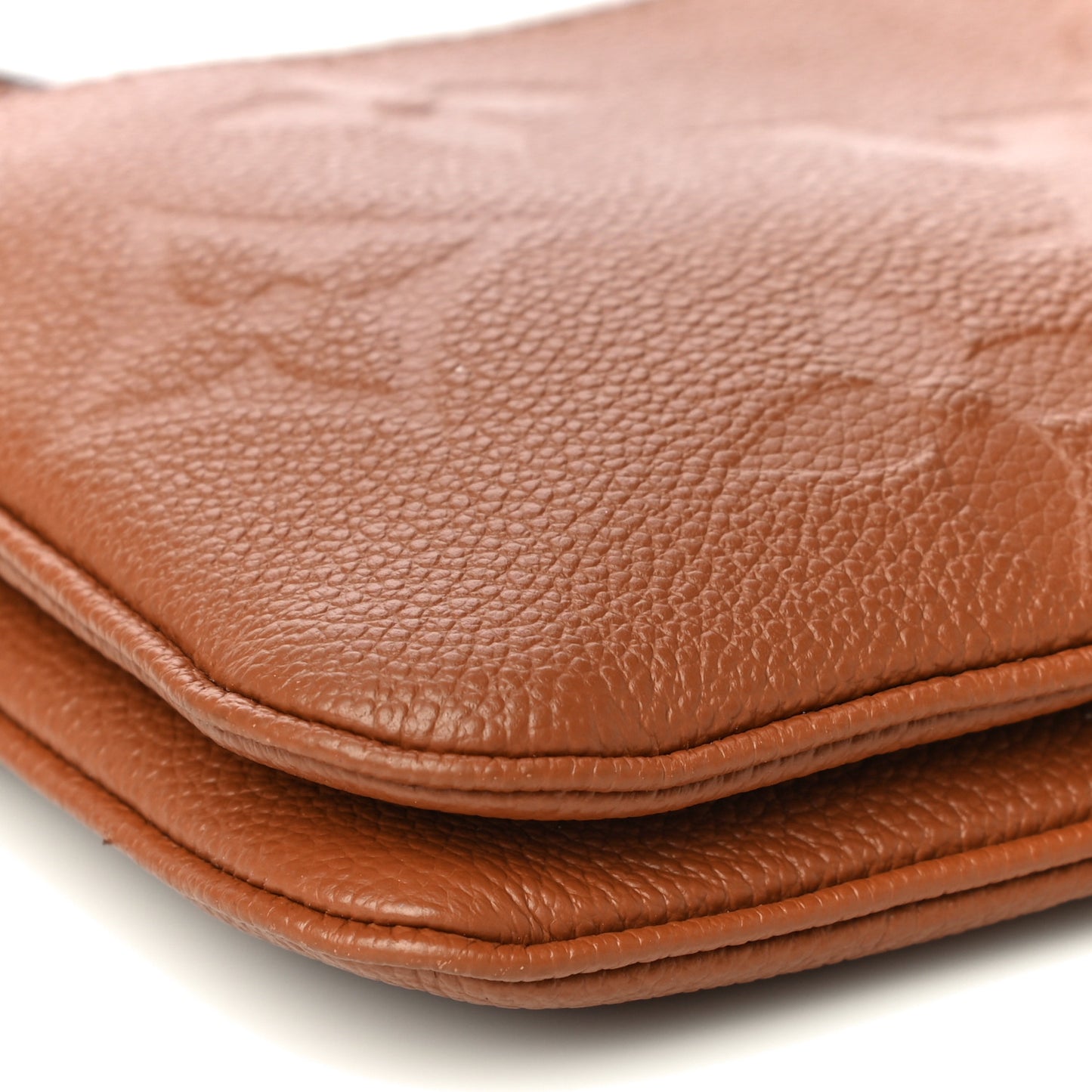 Empreinte Monogram Giant Double Zip Pochette Caramel