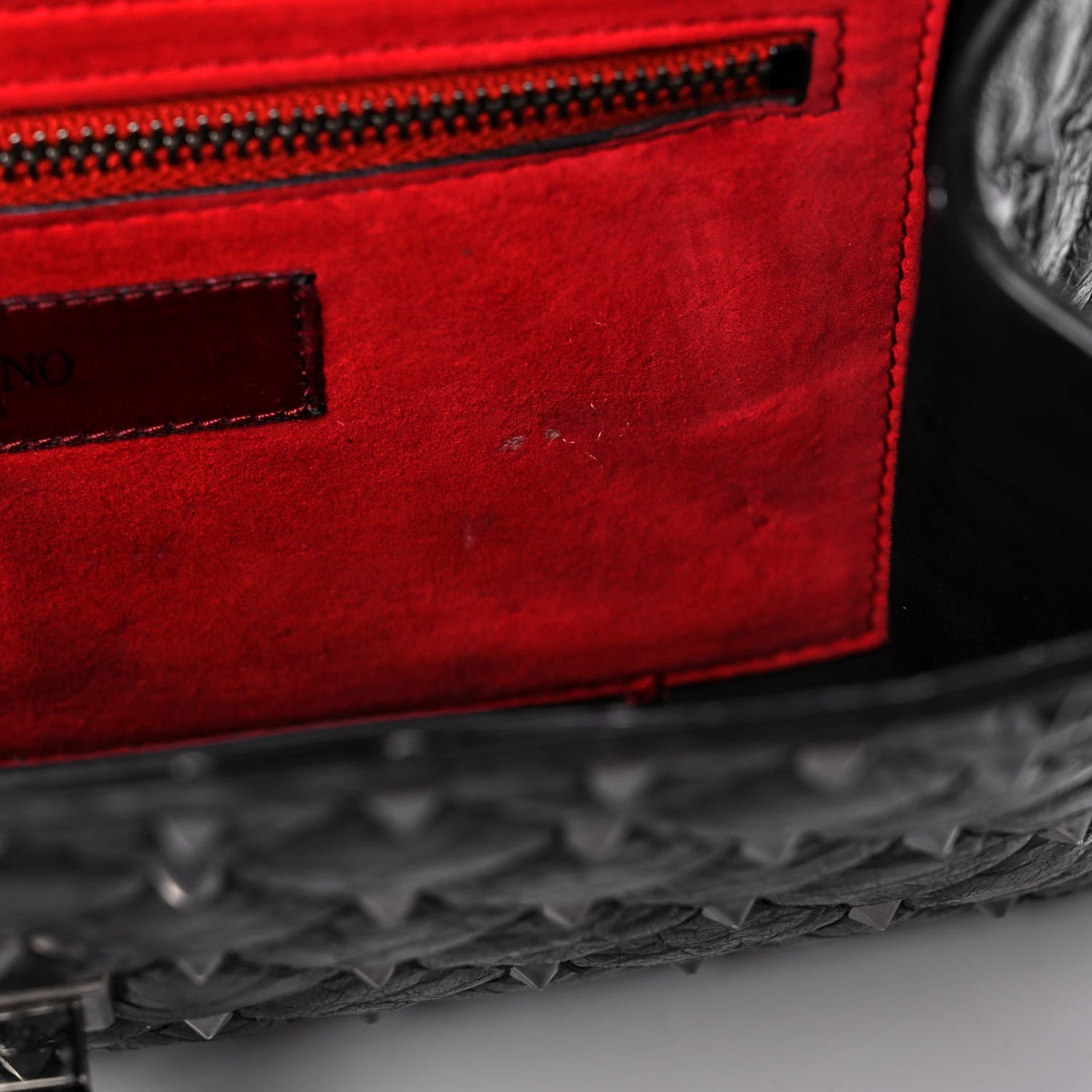 Valentino Garavani Craquele Nappa Rockstud Spike Wallet on Chain Black 12 of 14