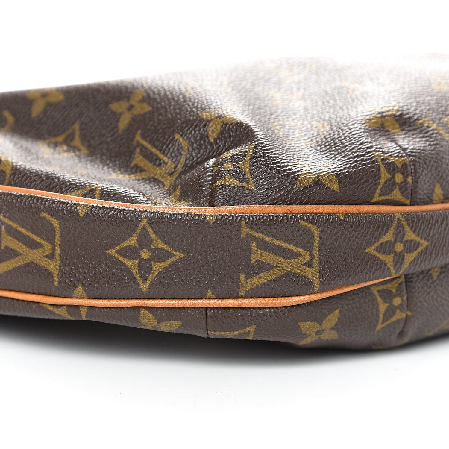 Louis Vuitton Monogram Croissant MM 6 of 8