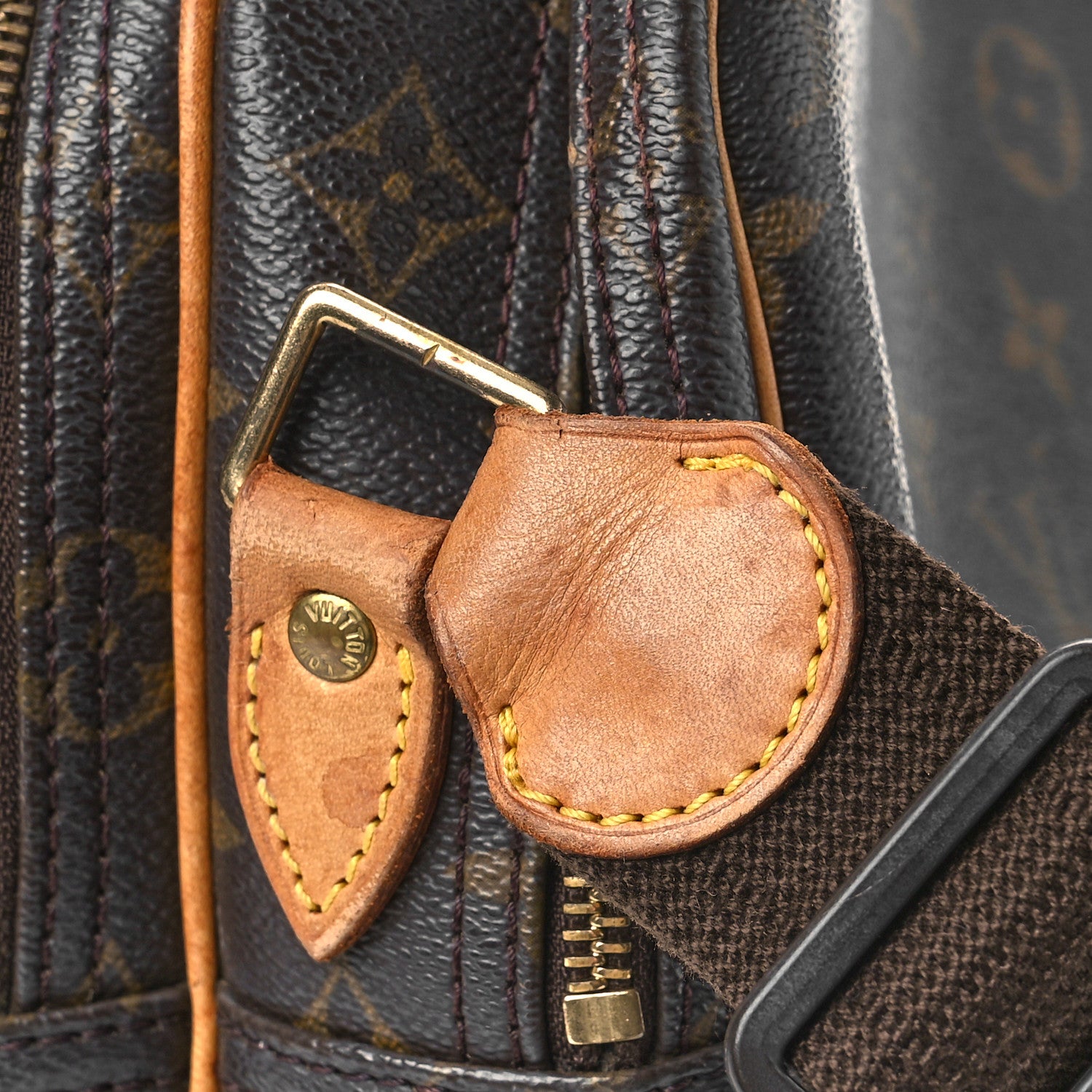 Louis Vuitton Monogram Reporter PM 11 of 12