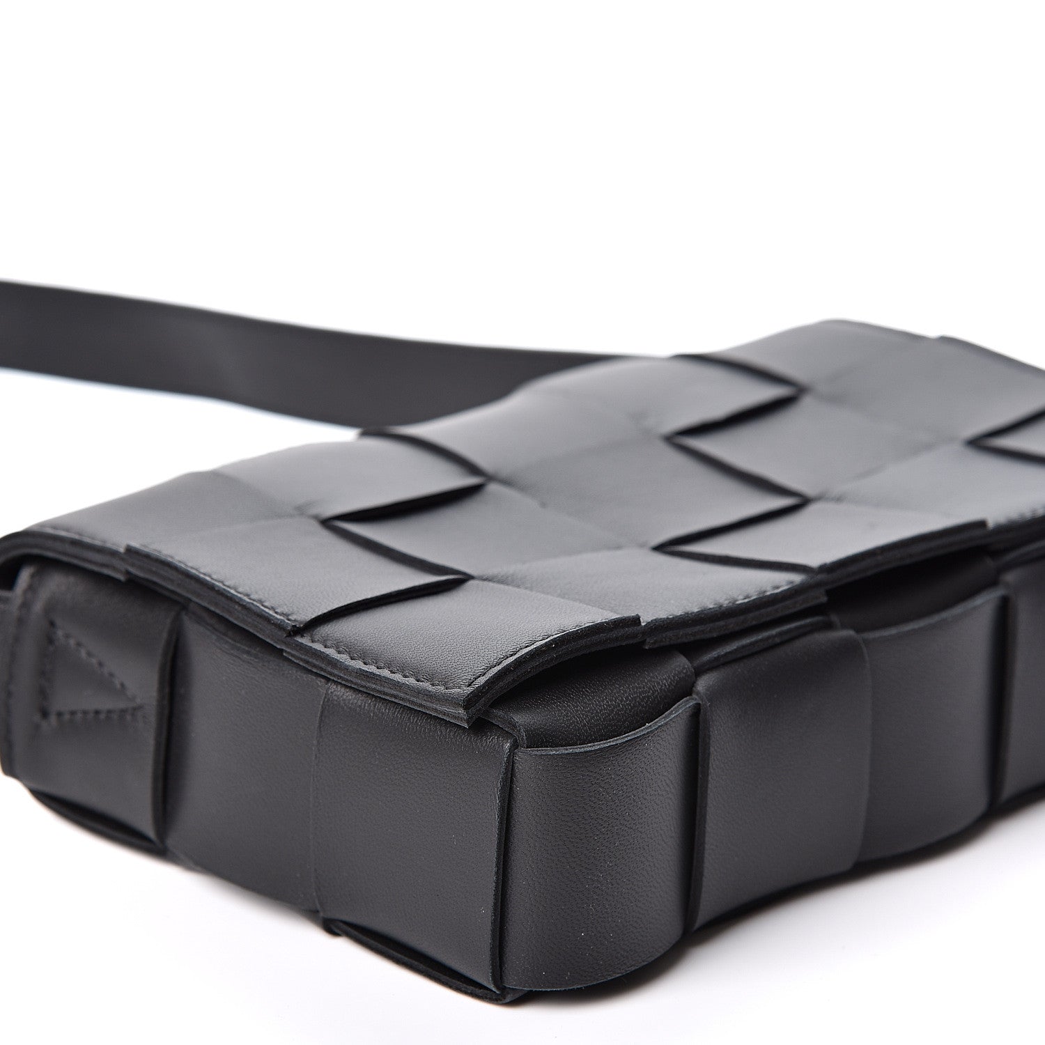 Bottega Veneta Nappa Maxi Intreccio Cassette Bag Black 8 of 10