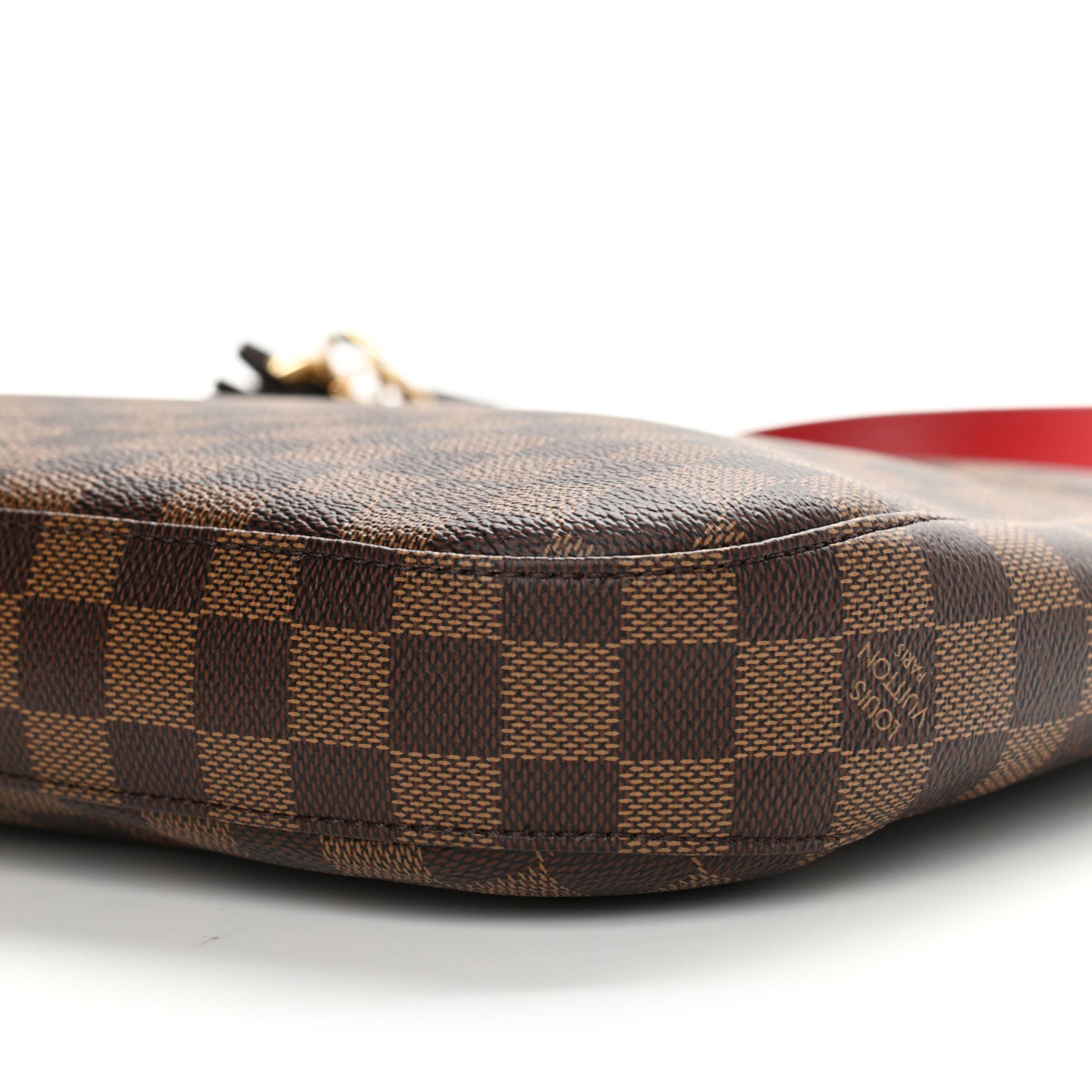 Louis Vuitton Damier Ebene South Bank Besace 10 of 11
