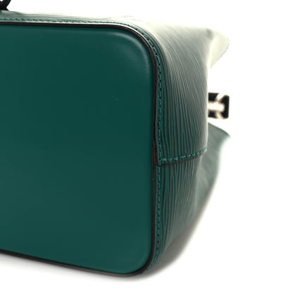 Louis Vuitton Epi Neonoe BB Emerald Green Indigo 8 of 8
