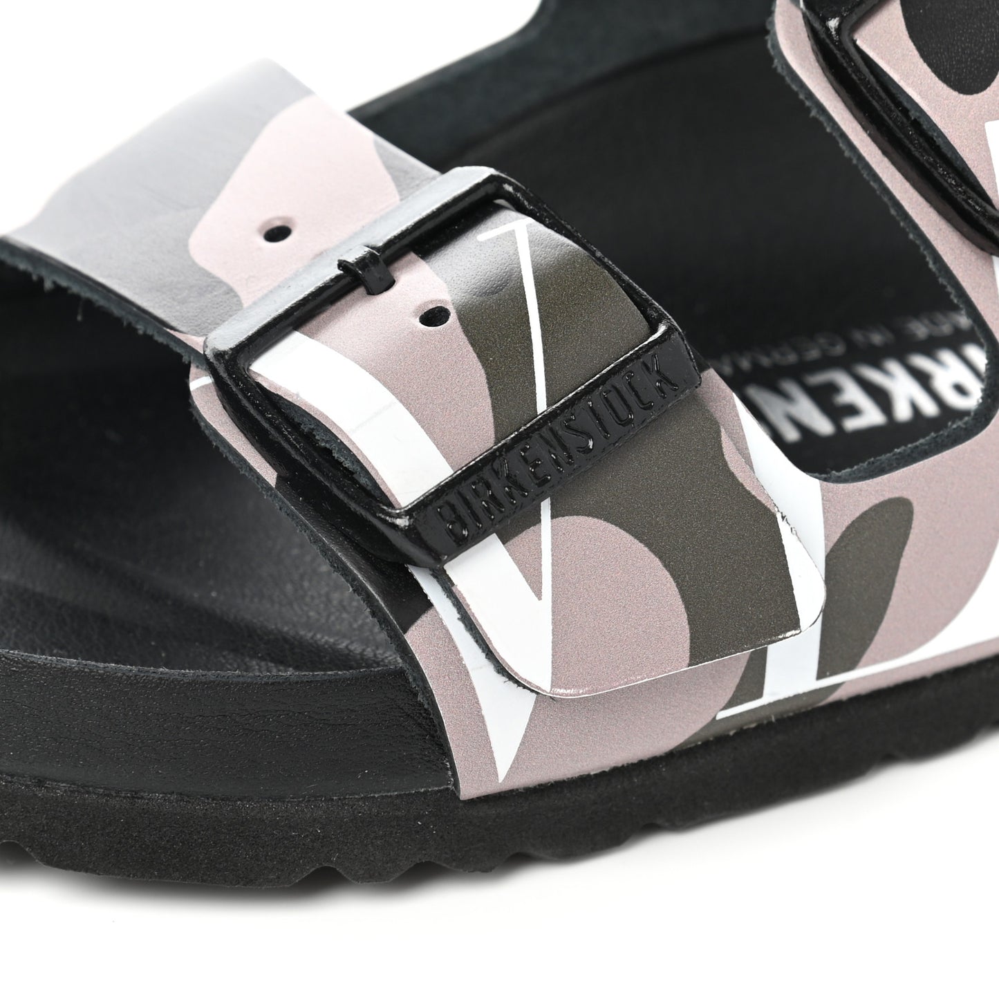 X BIRKENSTOCK Calfskin VLTN Arizona Slide Sandals 35 Army Green Poudre