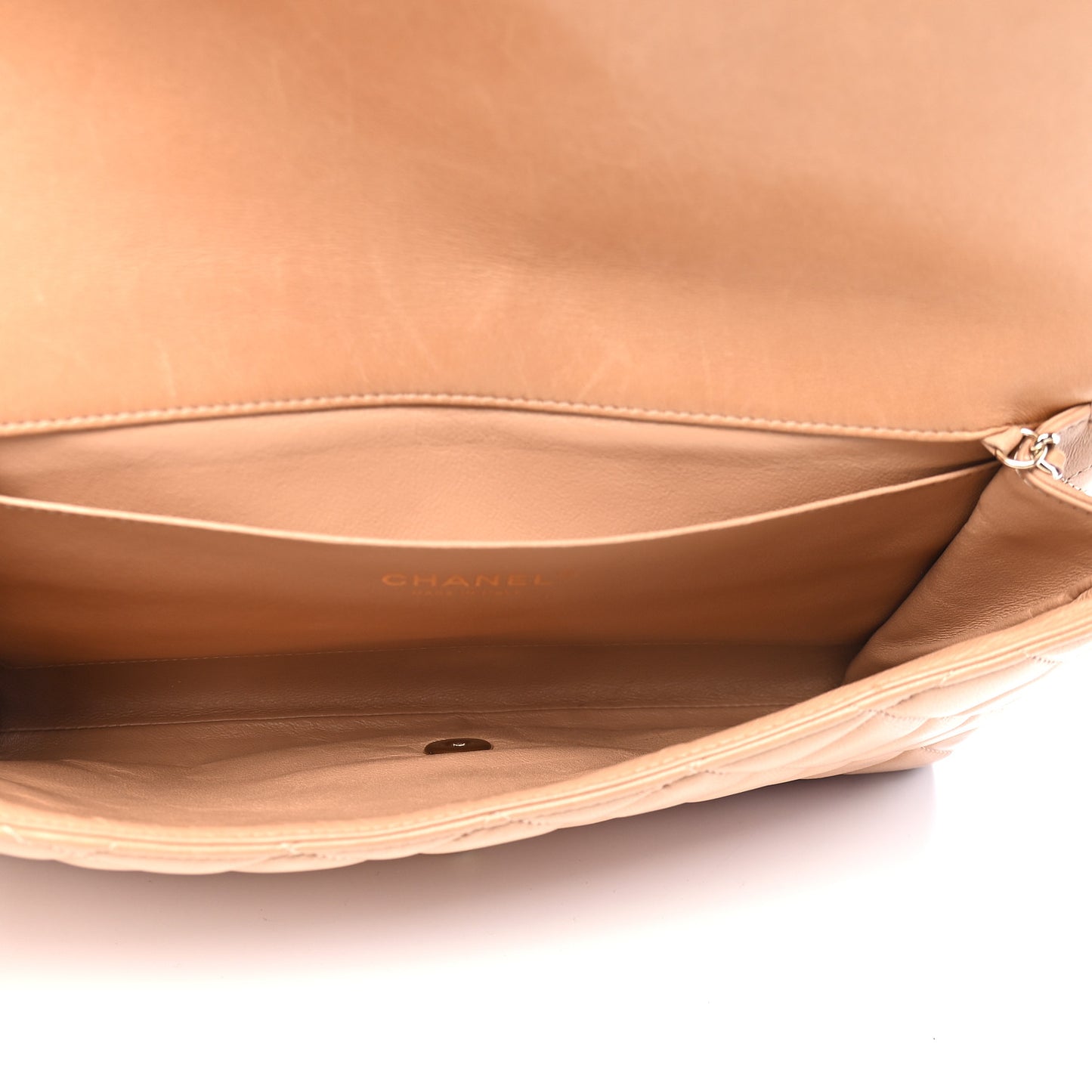 Lambskin Quilted Clutch With Chain Flap Beige