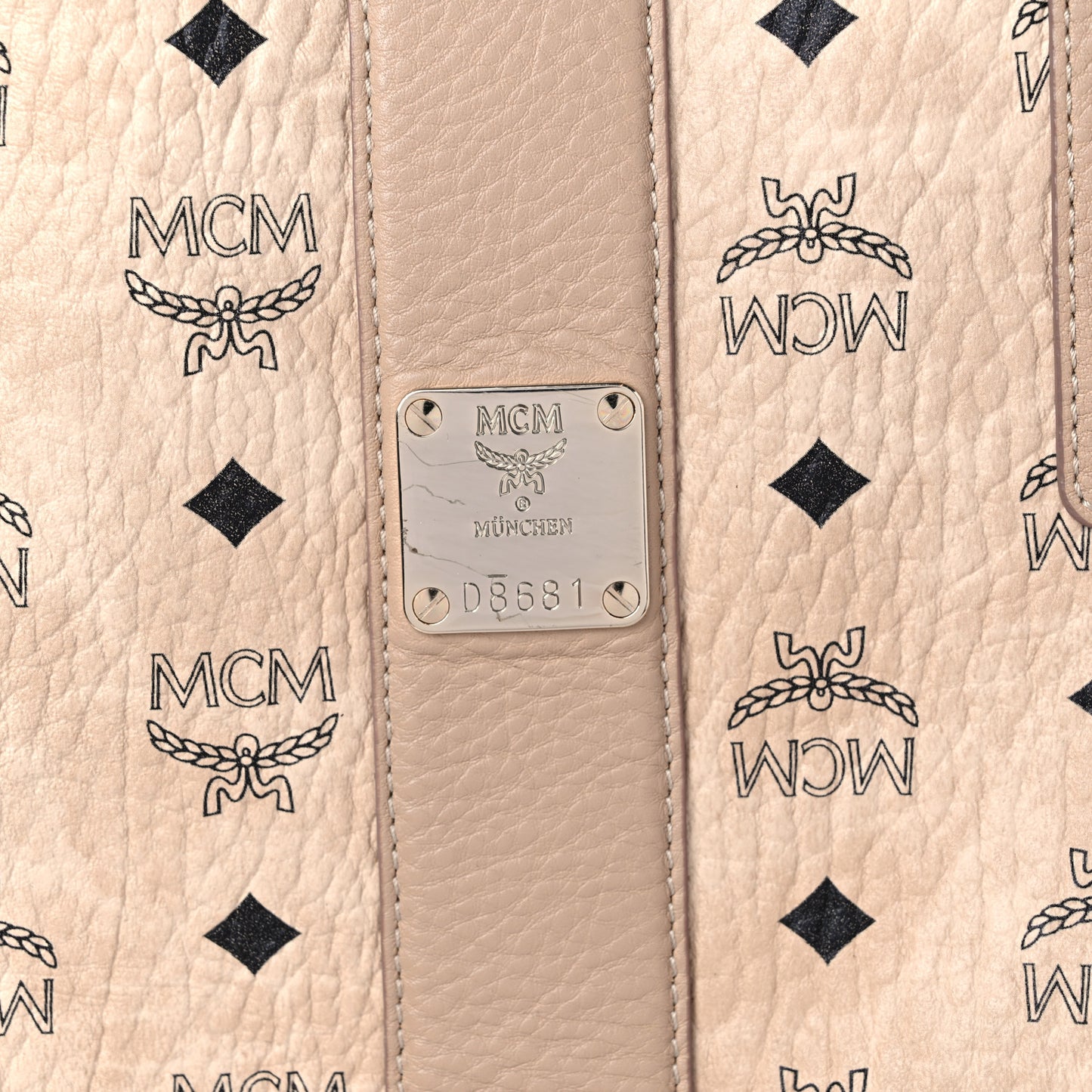 Visetos Medium Liz Reversible Shopper Tote Beige