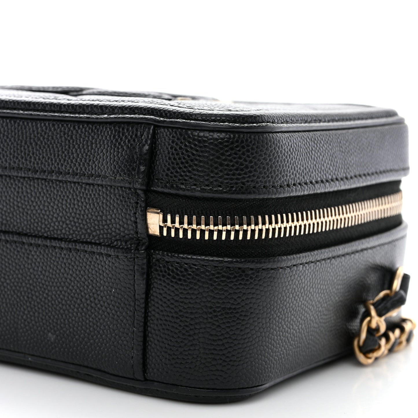 Caviar Quilted Small CC Filigree Vanity Case Black