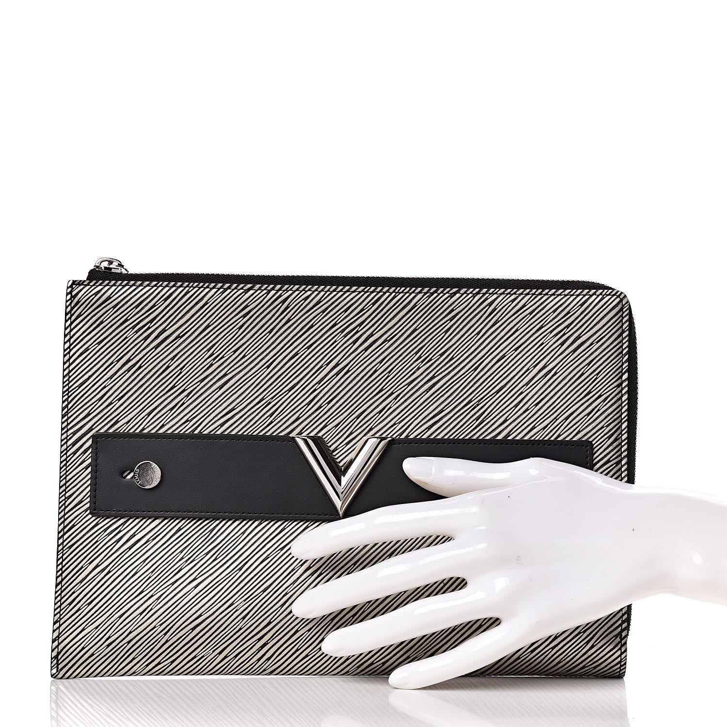 Louis Vuitton Epi Essential V Pochette Platine 2 of 10
