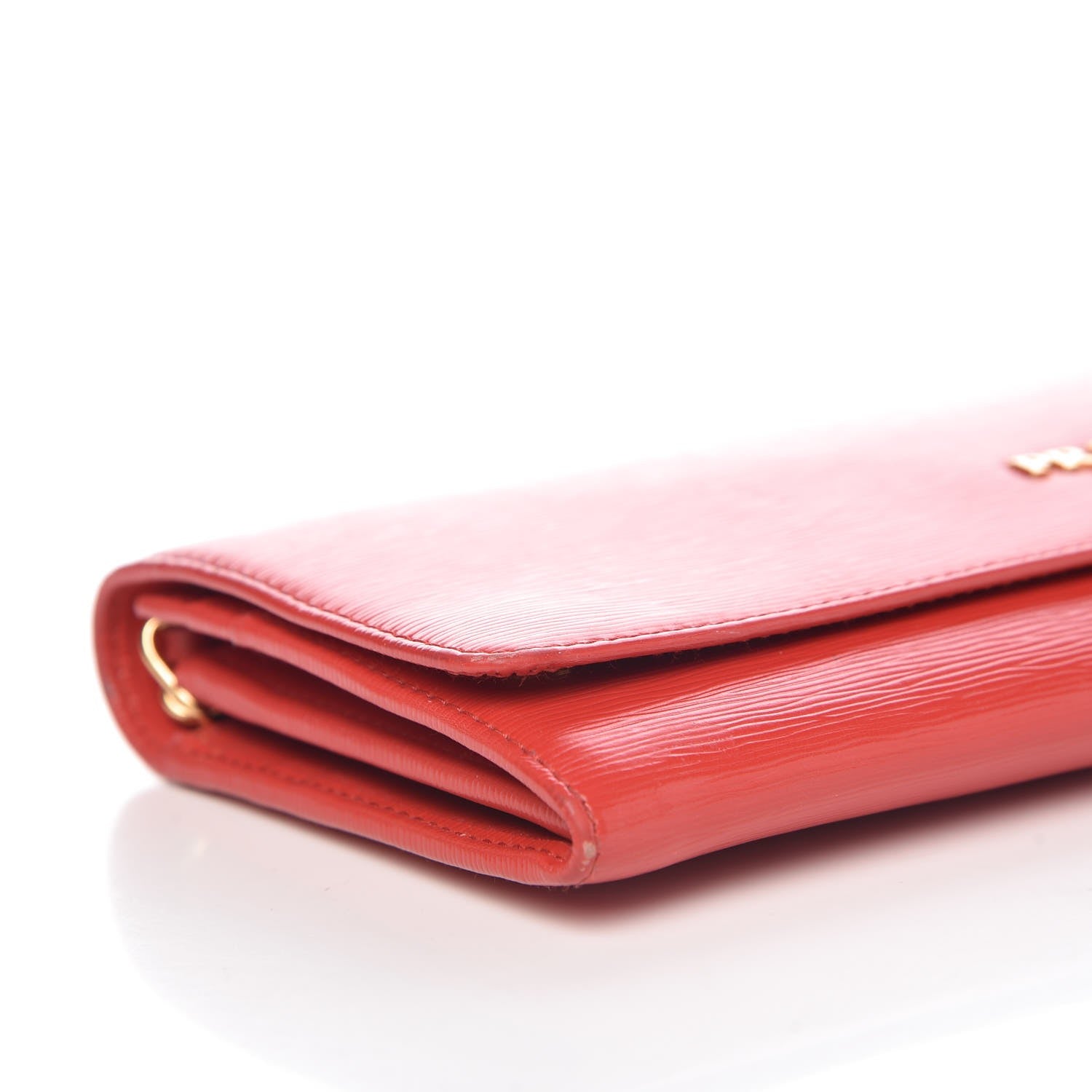 Prada Vitello Move Metal Oro Chain Wallet Lacca 9 of 10