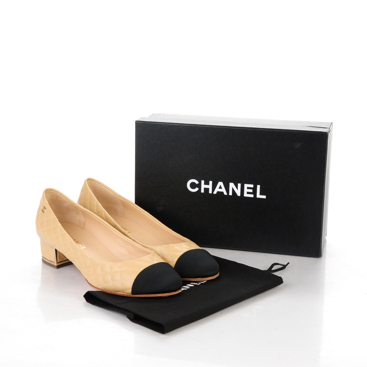 Lambskin Grosgrain Quilted CC Cap Toe Low Heel Pumps 41 Beige Black
