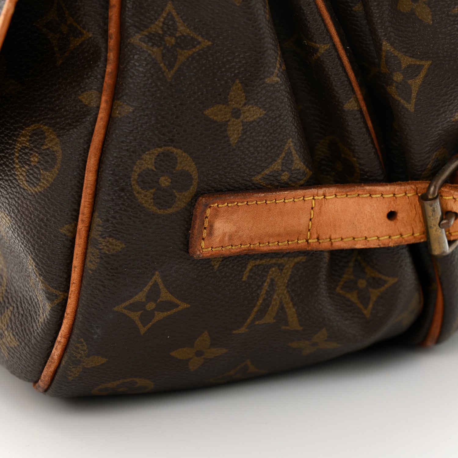 Louis Vuitton Monogram Saumur 35 12 of 13