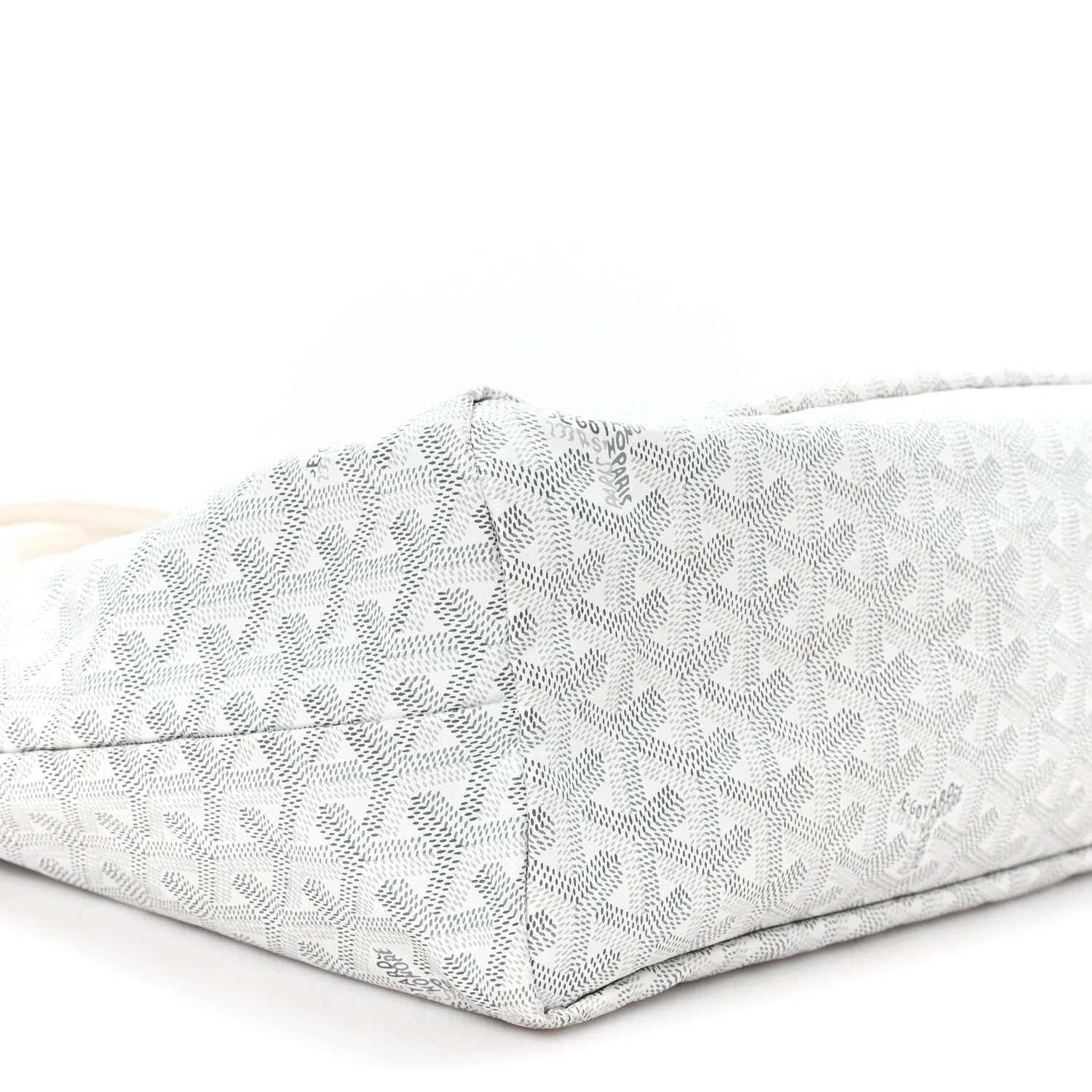 Goyard Goyardine Coeur Saint Louis PM White 10 of 12
