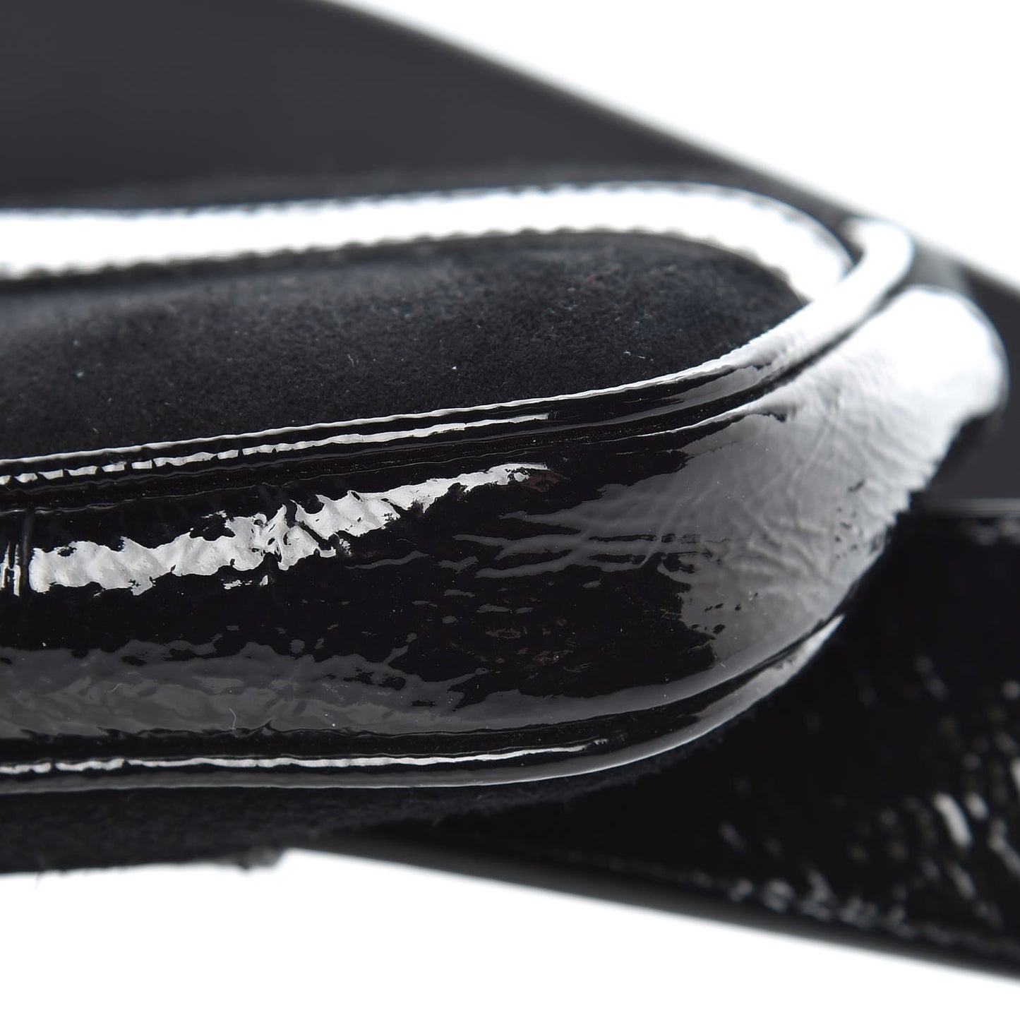 Suede Patent Ophidia Belted iPhone Case 90 36 Black