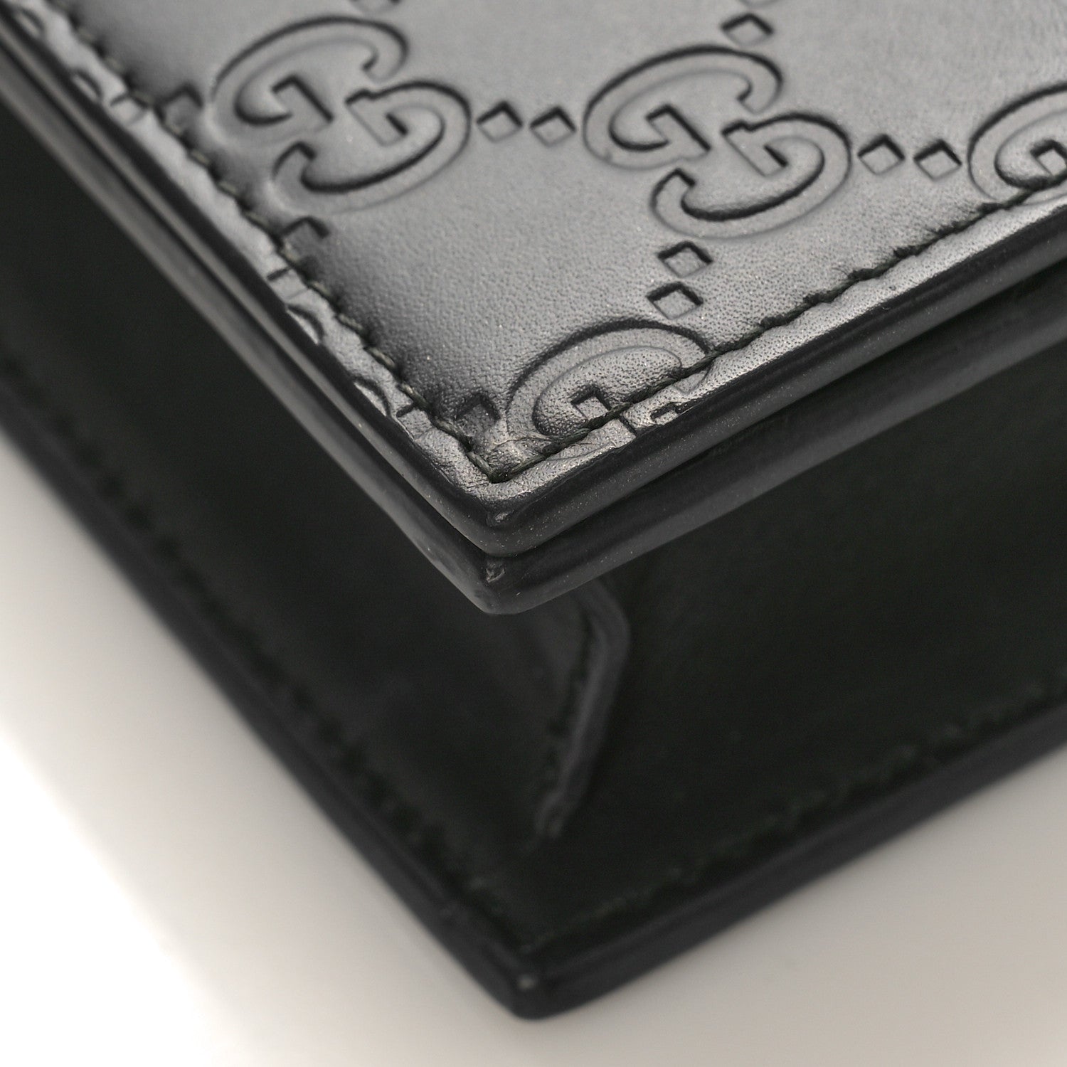 Gucci Guccissima Signature Bowy Chain Wallet Black 8 of 9