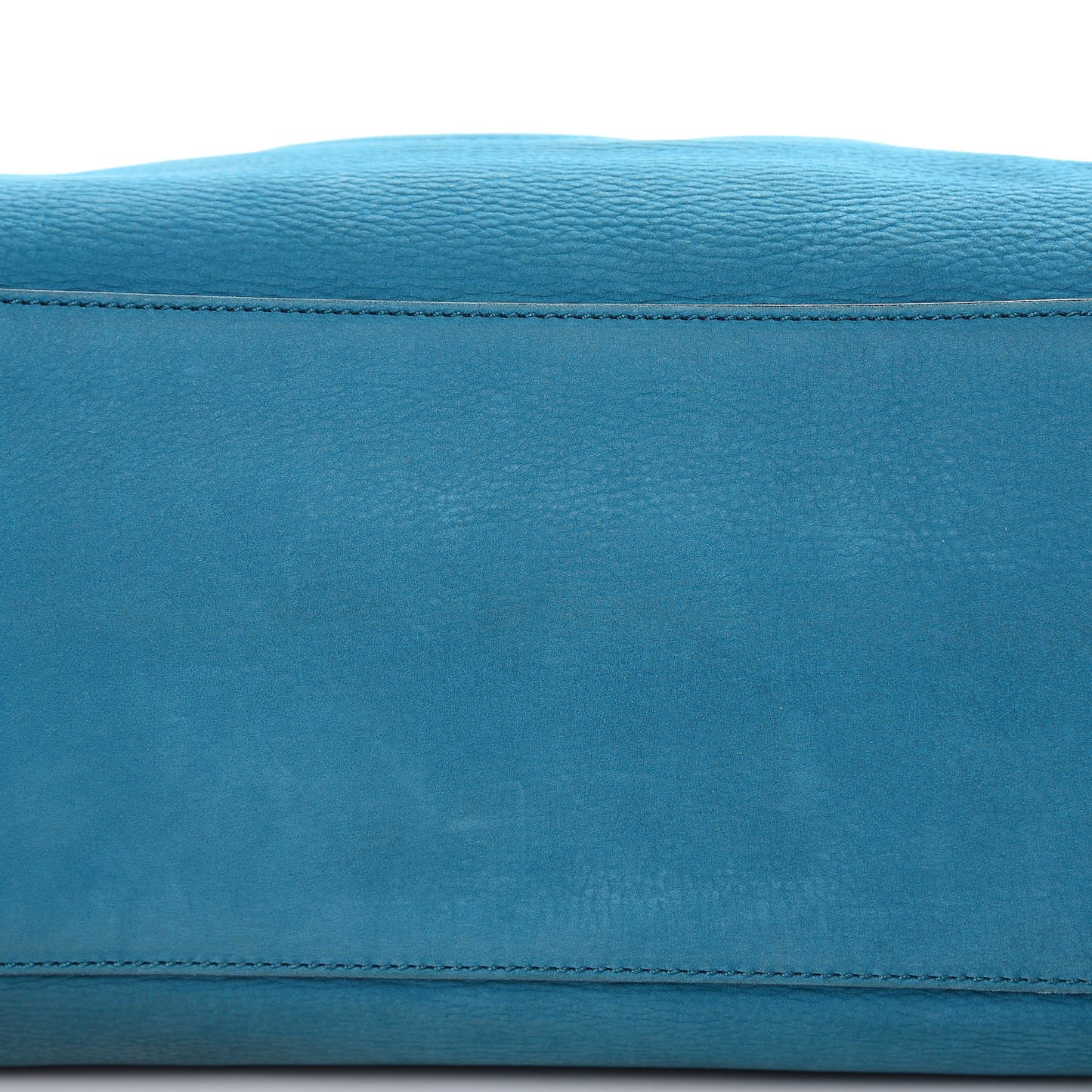 Vitello Range Medium Soho Chain Shoulder Bag Deep Cobalt