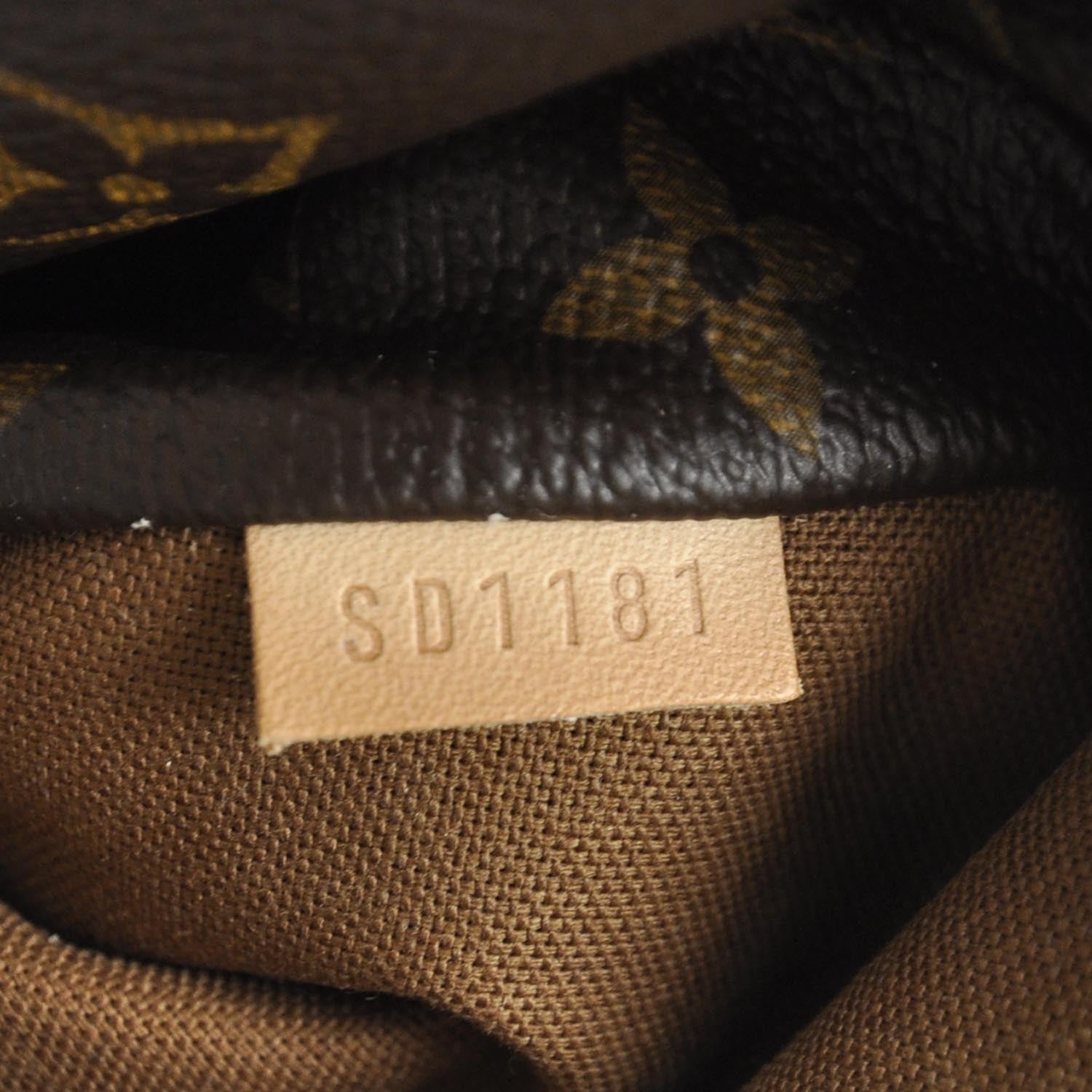 Louis Vuitton Monogram Totally MM 7 of 8