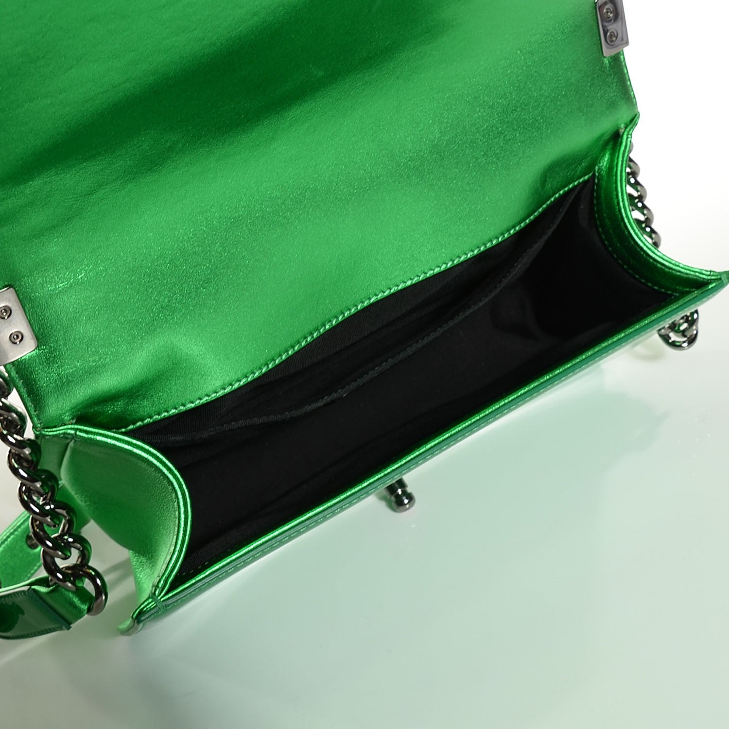 Chanel Metallic Patent Calfskin Medium Boy Flap Green 6 of 8