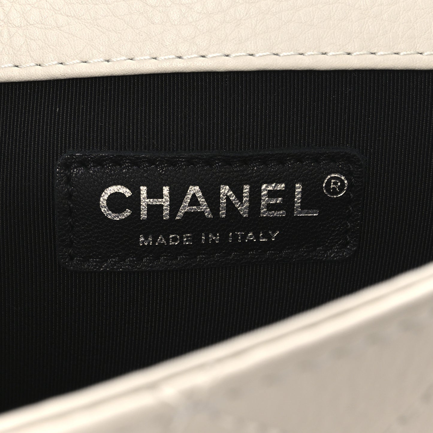 Grained Calfskin Archi Chic Flap Ivory