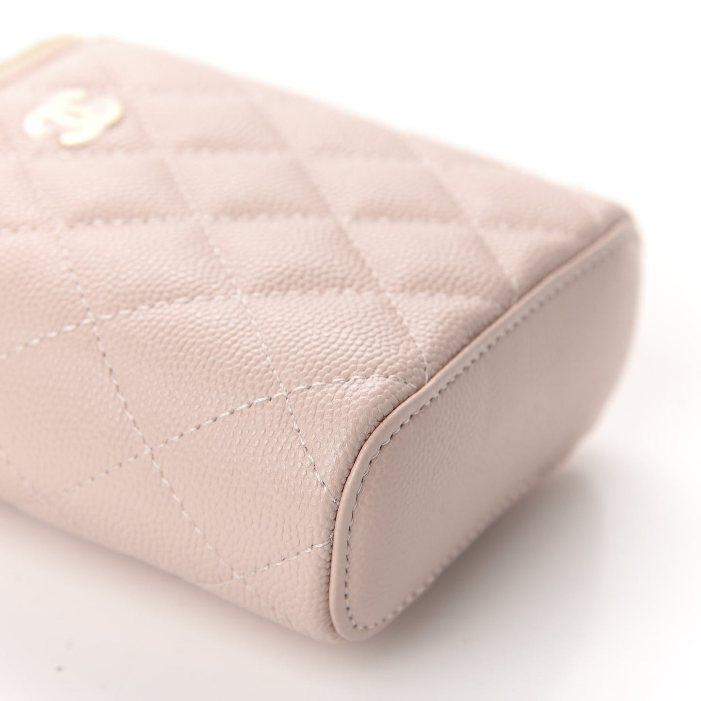 Caviar Quilted Small Vertical Coco Beauty Vanity Case With Chain Light Pink