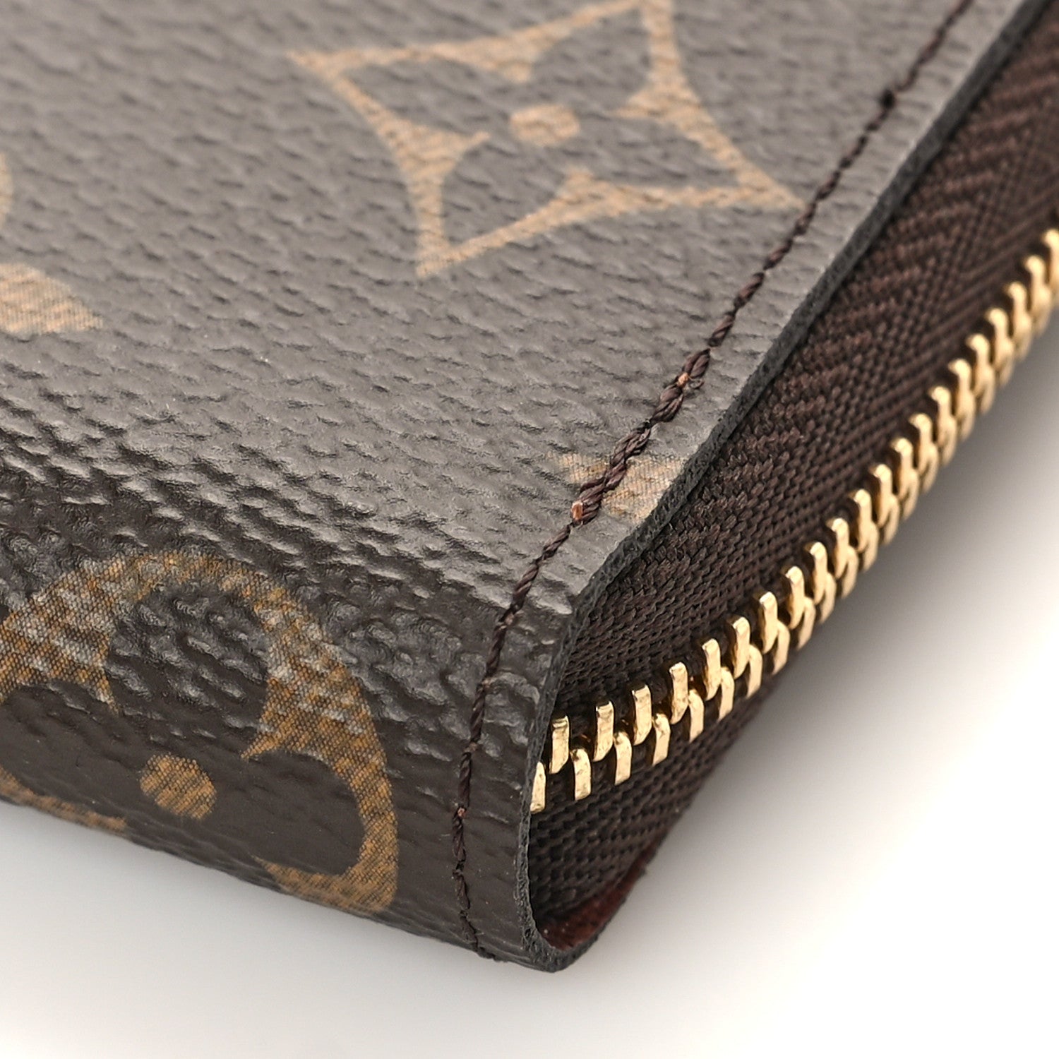 Louis Vuitton Monogram Zippy Coin Purse 8 of 8