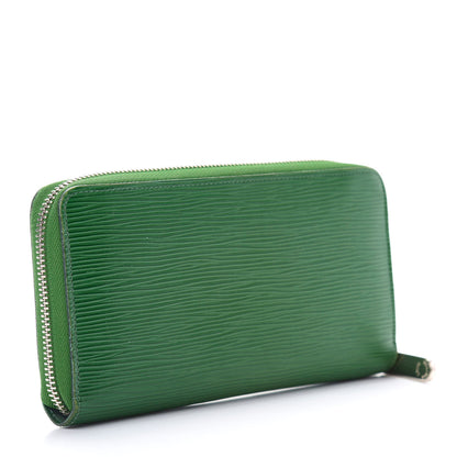 Louis Vuitton Epi Zippy Wallet Menthe 3 of 10
