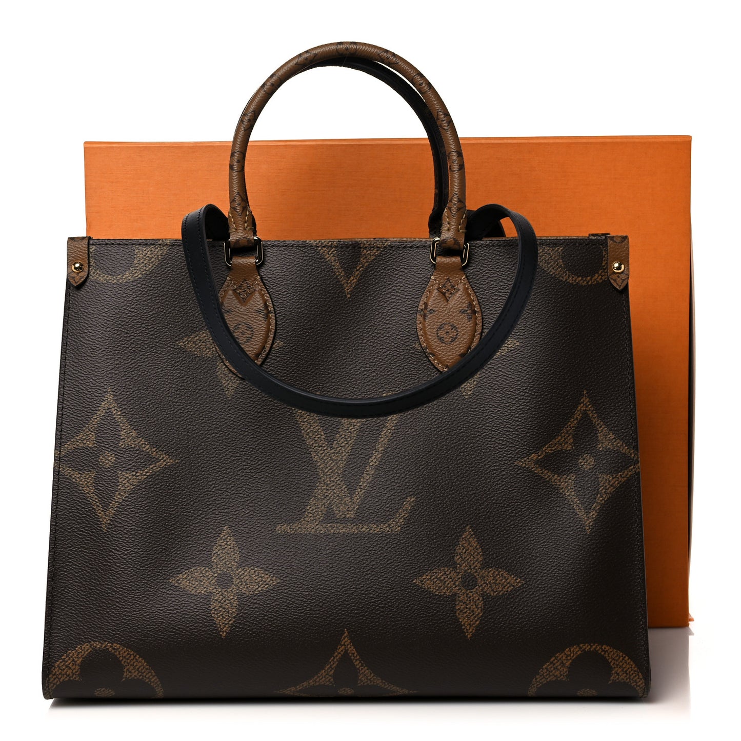 Reverse Monogram Giant Onthego MM