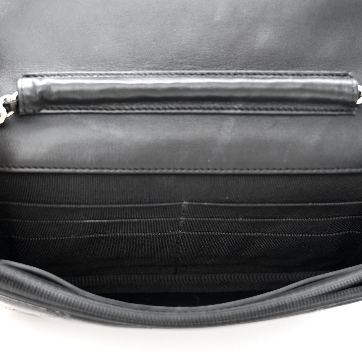 Patent Quilted Wallet On Chain WOC Black
