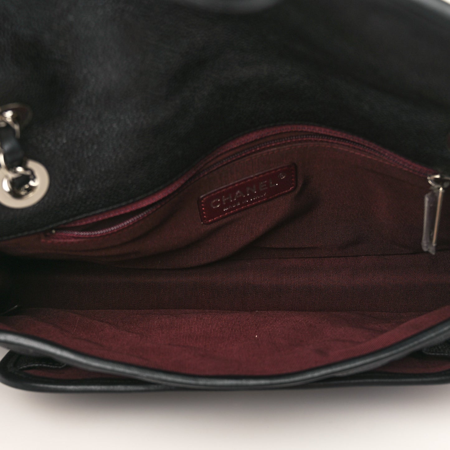 Caviar Quilted Medium French Riviera Flap Black