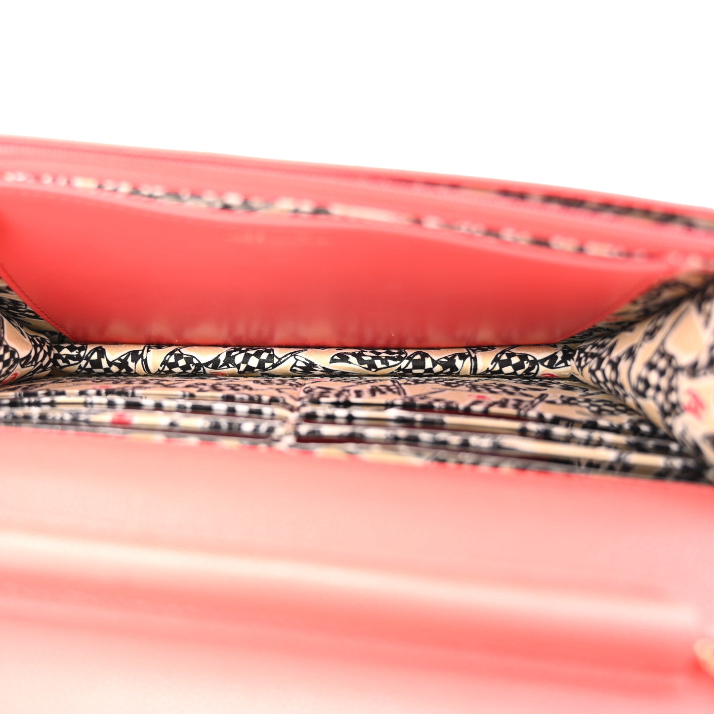Caviar Quilted Textured CC Wallet On Chain WOC Coral