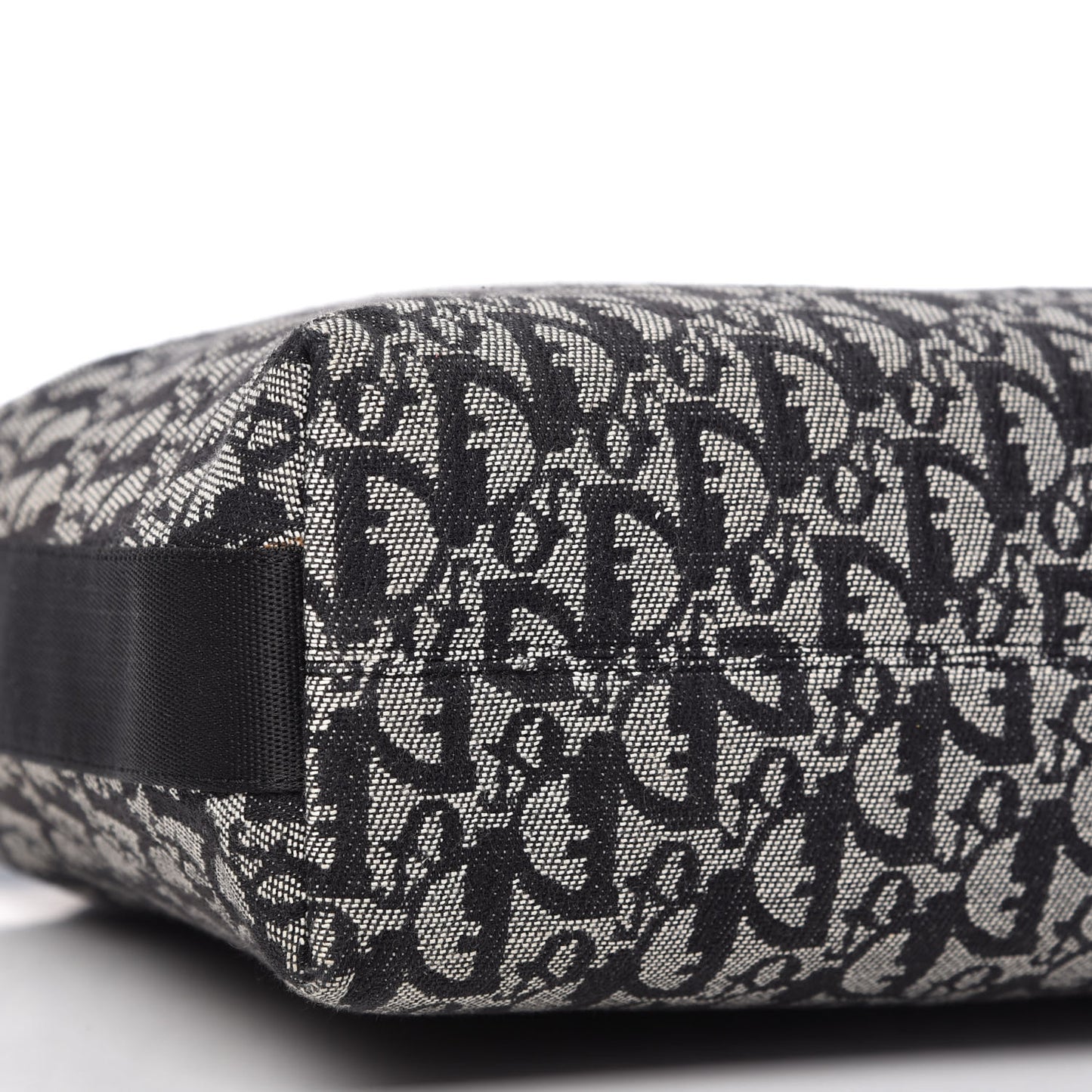 Monogram Messenger Black
