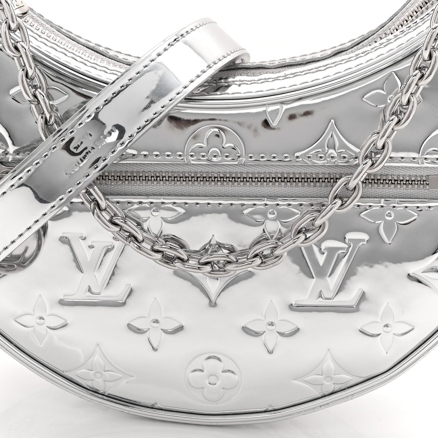 Monogram Miroir Loop PM Silver