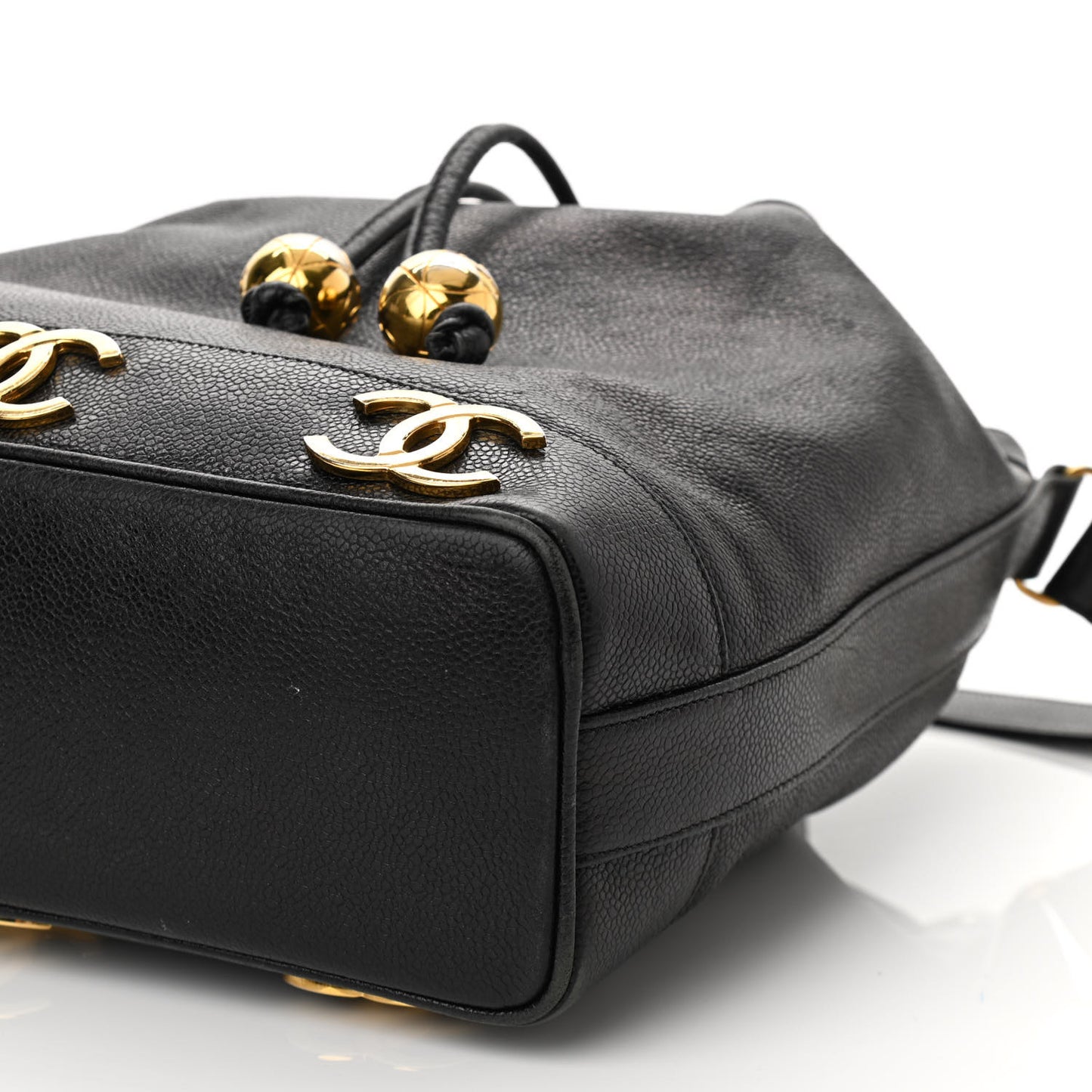 Caviar CC Drawstring Shoulder Bag Black