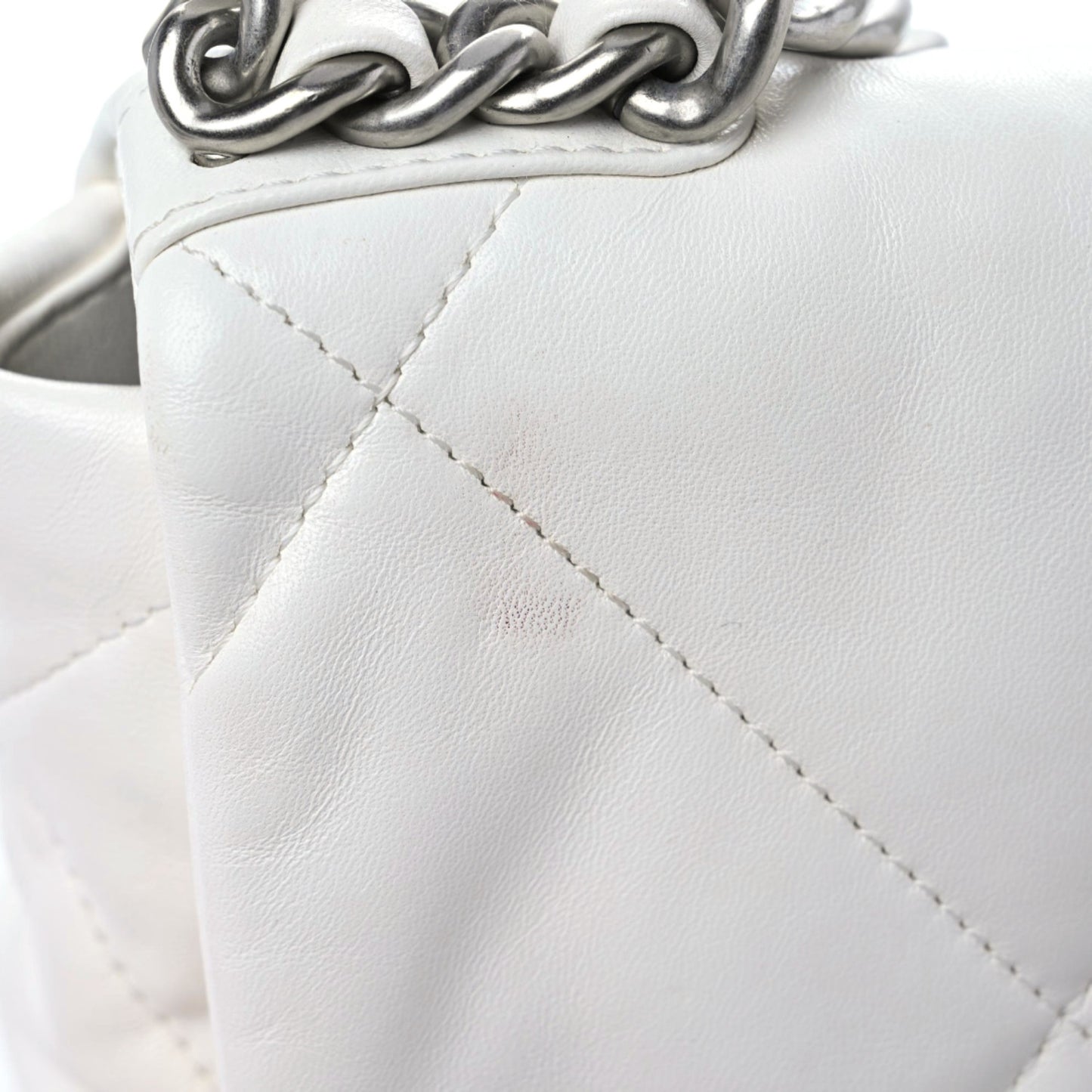 Lambskin Quilted Medium Chanel 19 Flap White