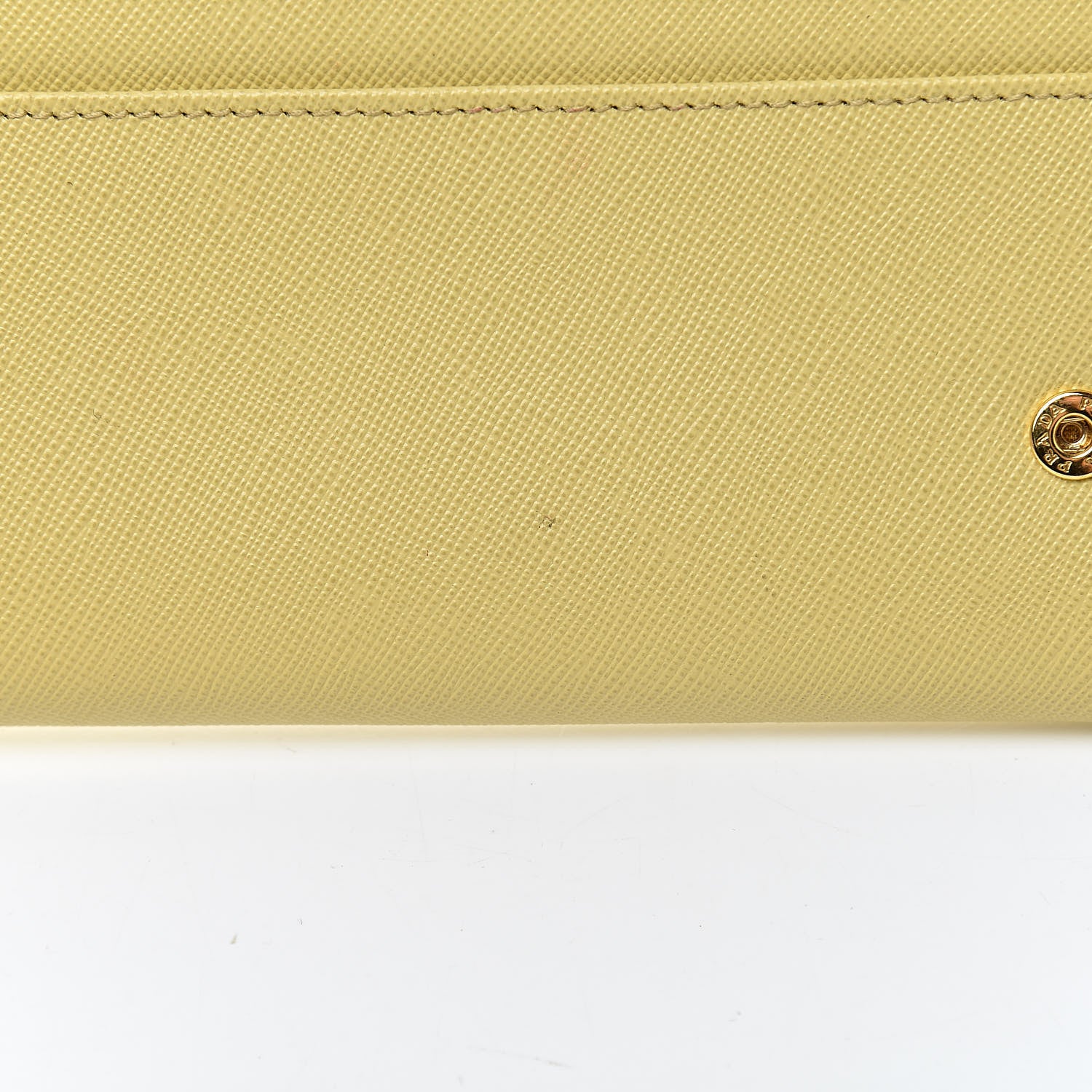 Prada Saffiano Metal Oro Chain Wallet Polline 11 of 12