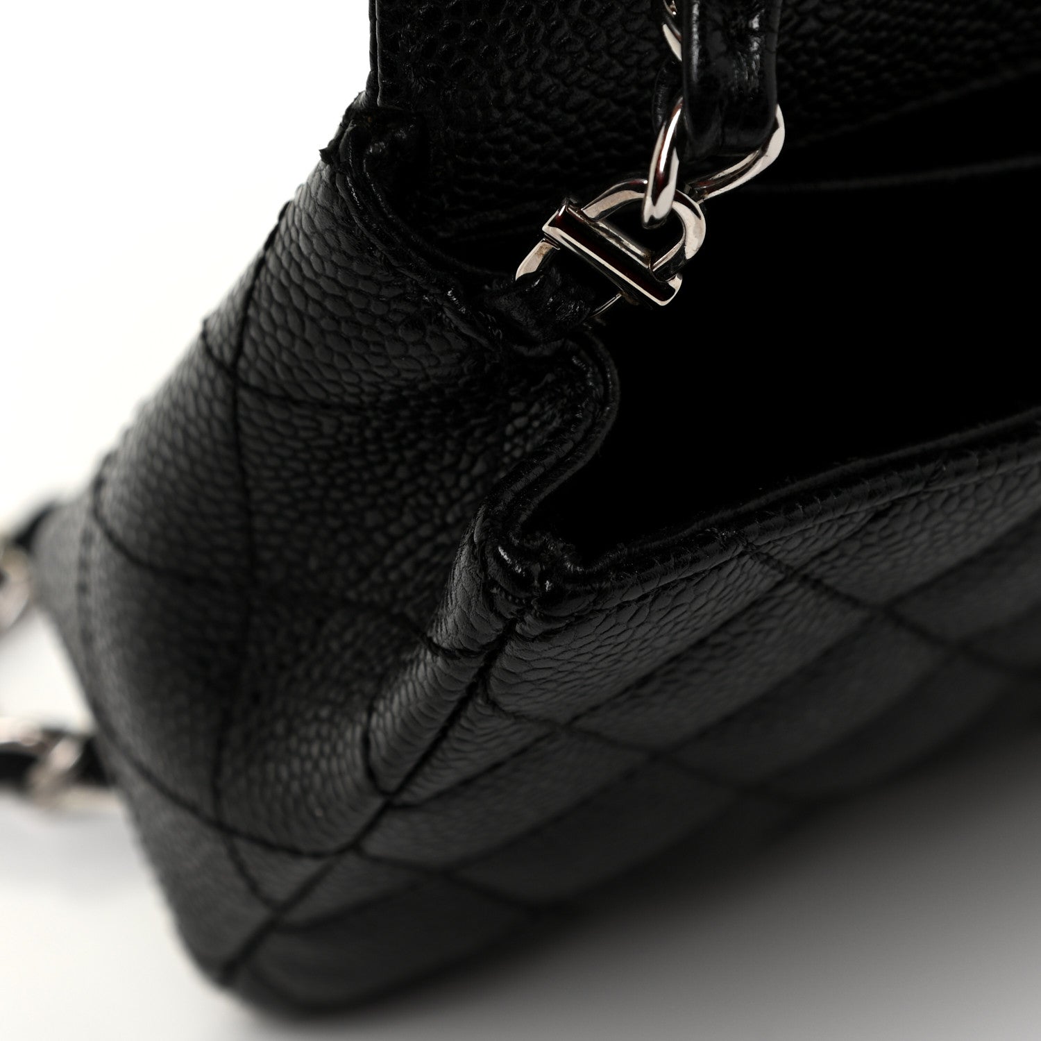 Chanel Caviar Quilted East West Flap Black 20 of 21